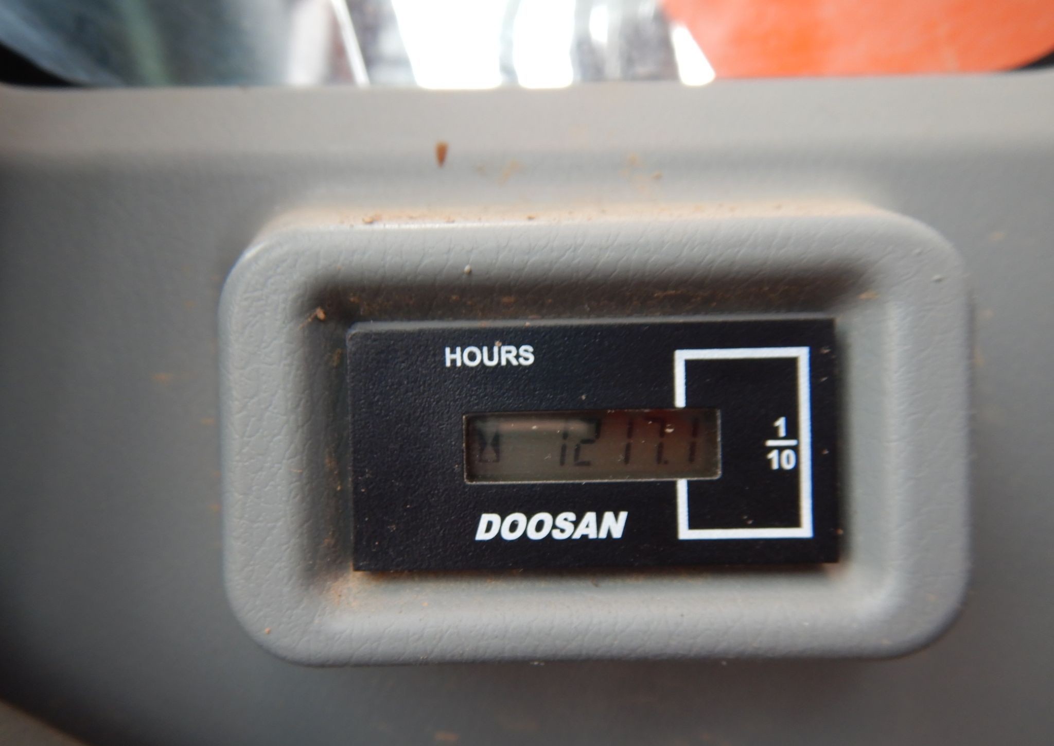 gallery 2014 Doosan DX140LCR excavator
