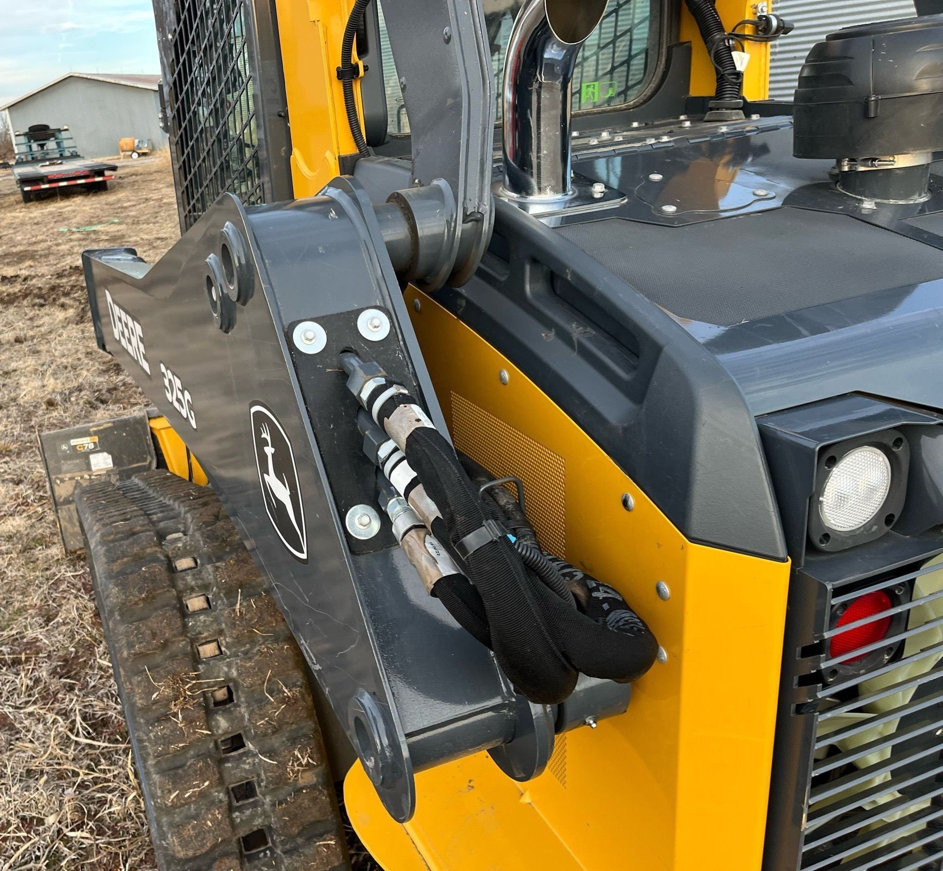 gallery 2019 John Deere 325G tracked skid steer loader