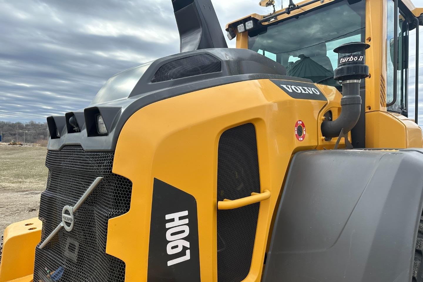 gallery 2018 Volvo L90H Wheel Loader