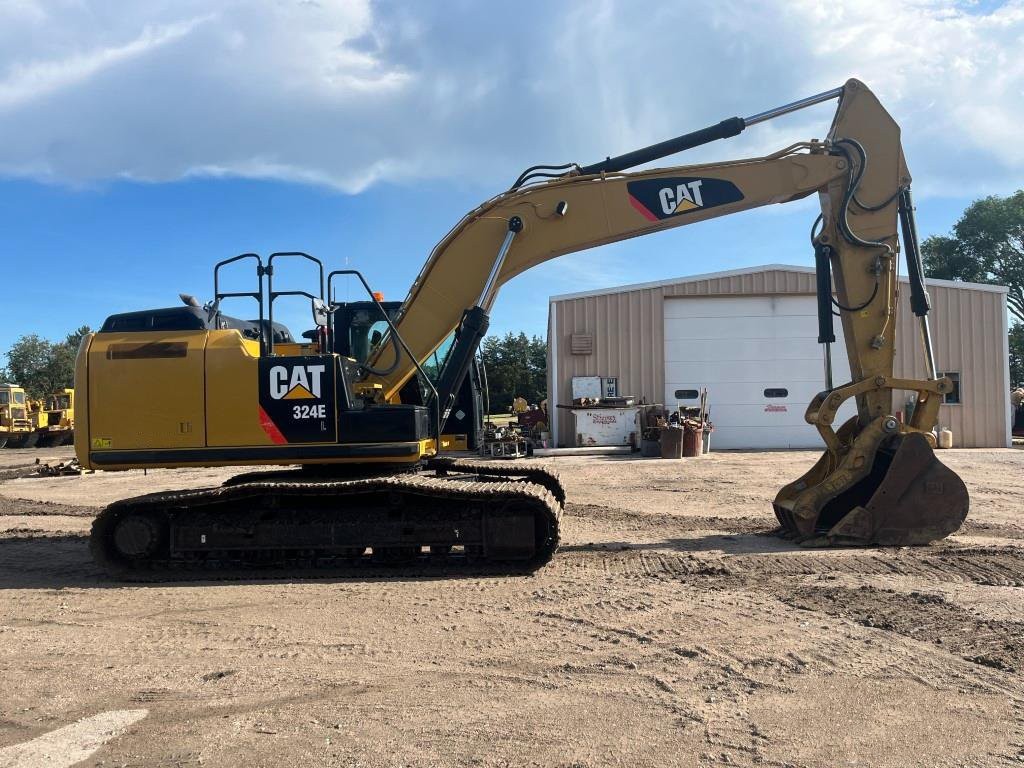 gallery 2013 Caterpillar 324EL Excavator
