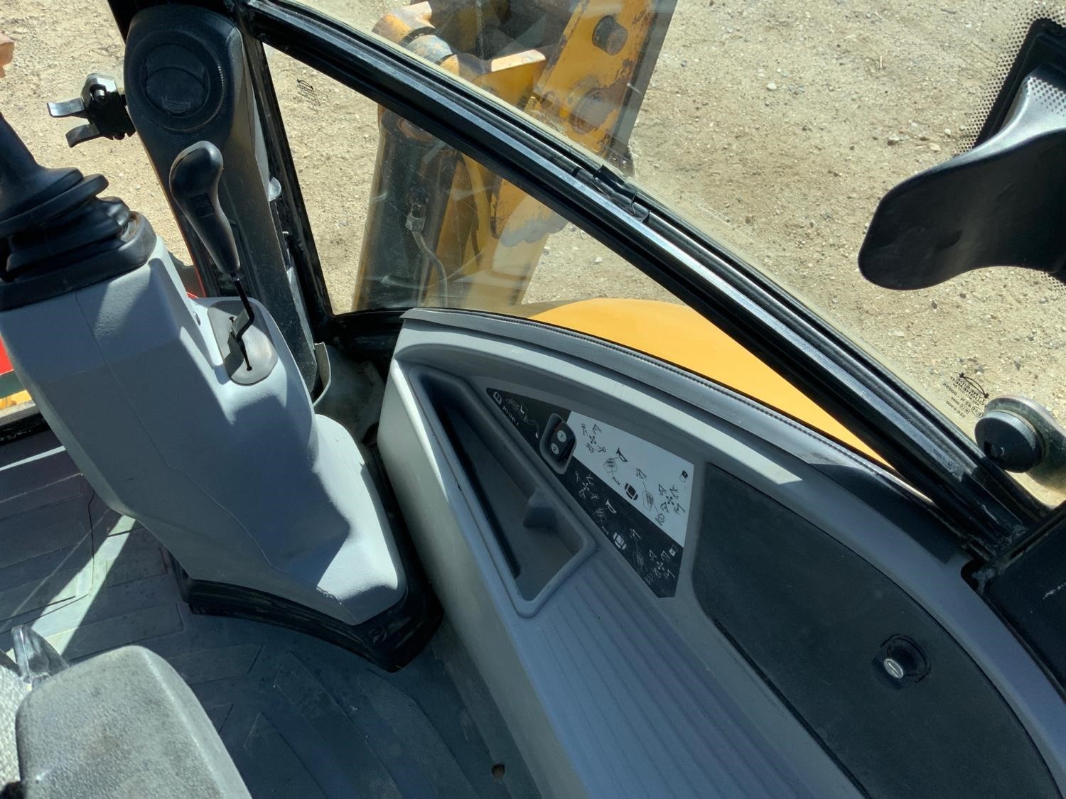 gallery 2011 Caterpillar 420E IT 4x4 Loader Backhoe