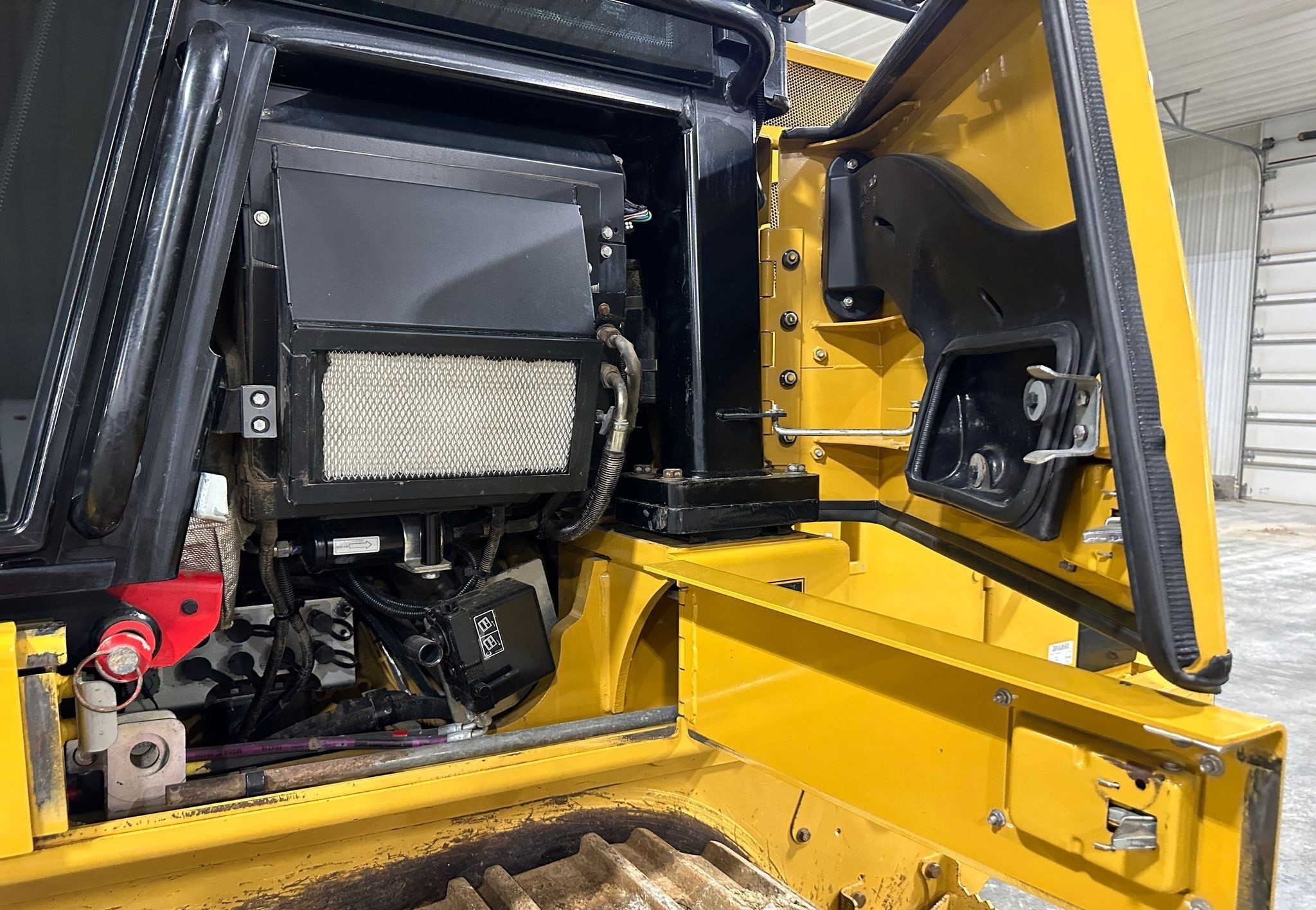 gallery 2016 Caterpillar 953D track loader