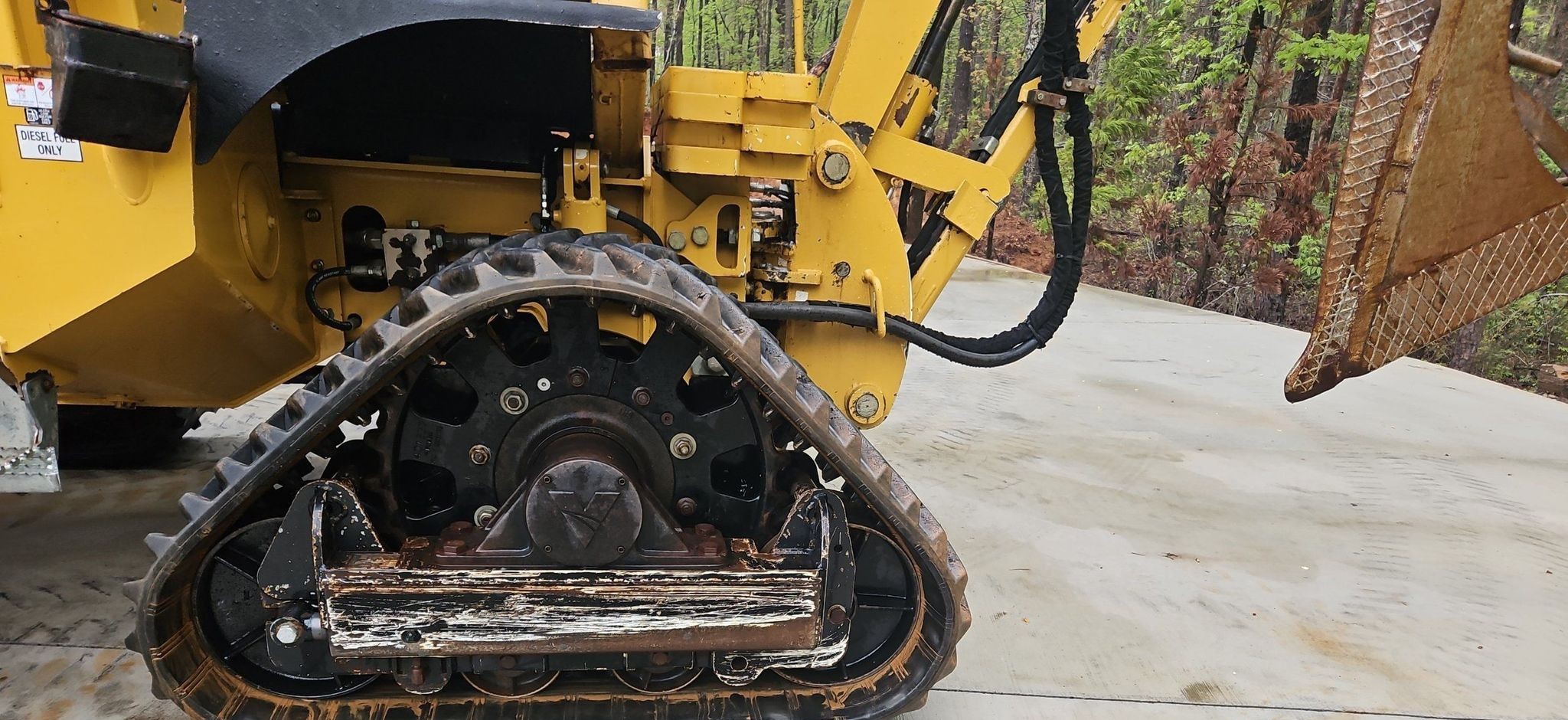 gallery 2014 Vermeer RTX1250 cable plow