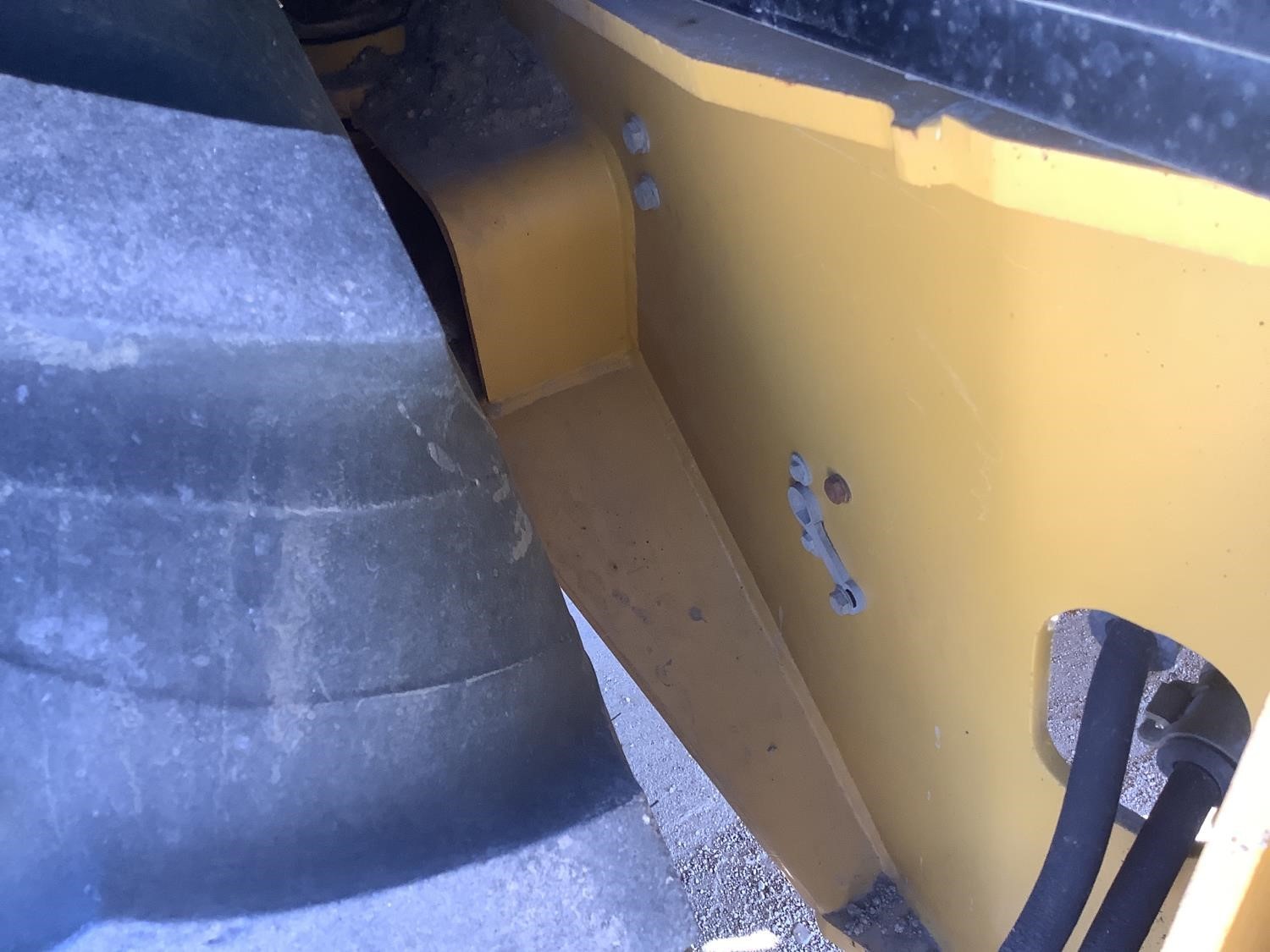 gallery 2005 Caterpillar 420D 4x4 Loader Backhoe W4-IN-1 Bucket & Extend