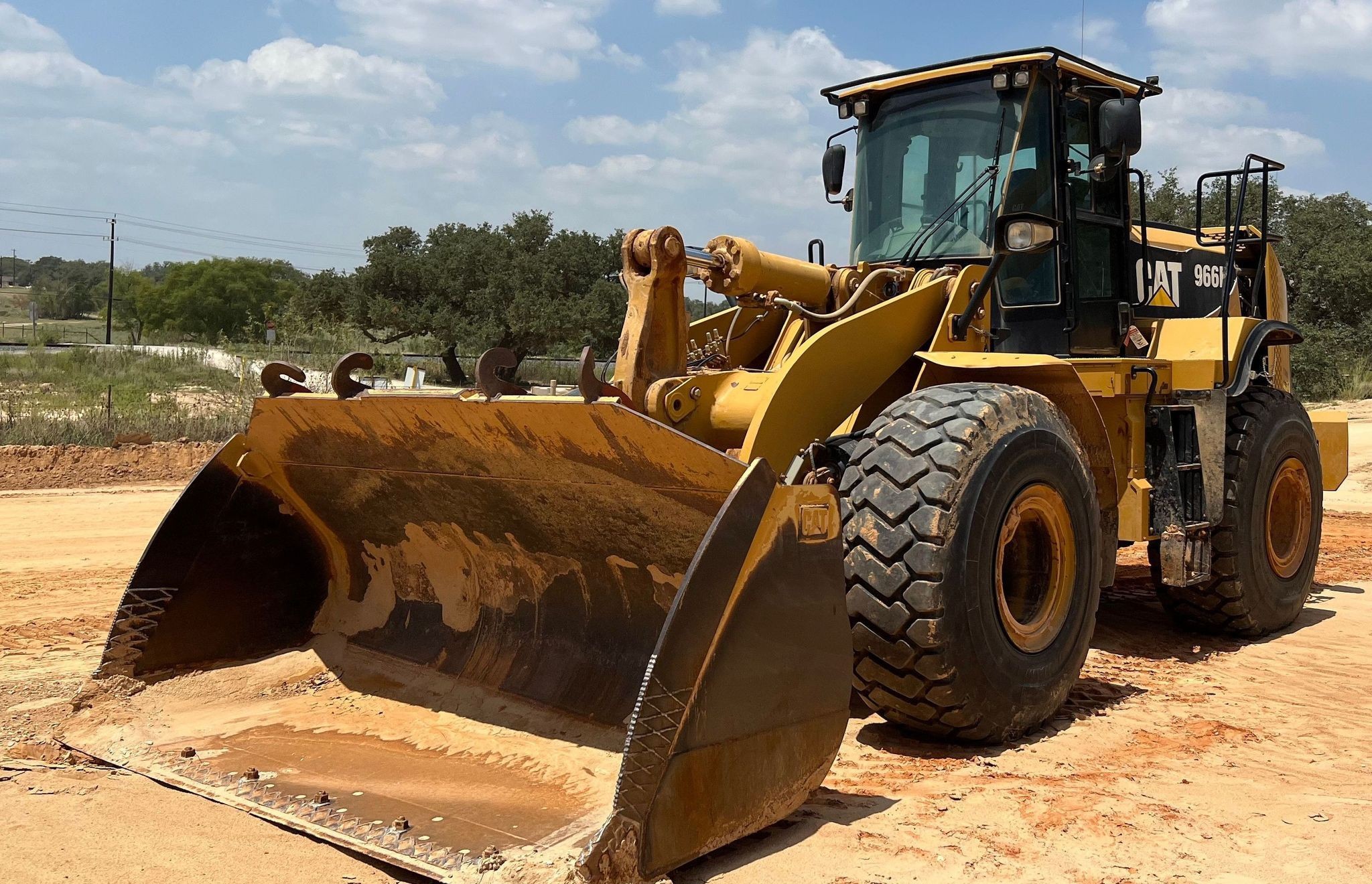 gallery 2013 Caterpillar 966K wheel loader