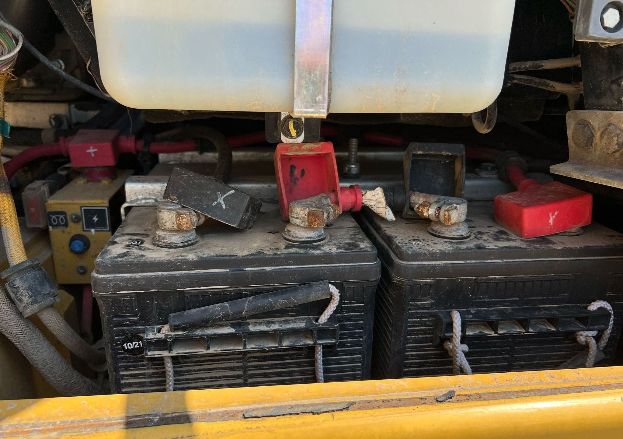 gallery 2016 Caterpillar 963K track loader