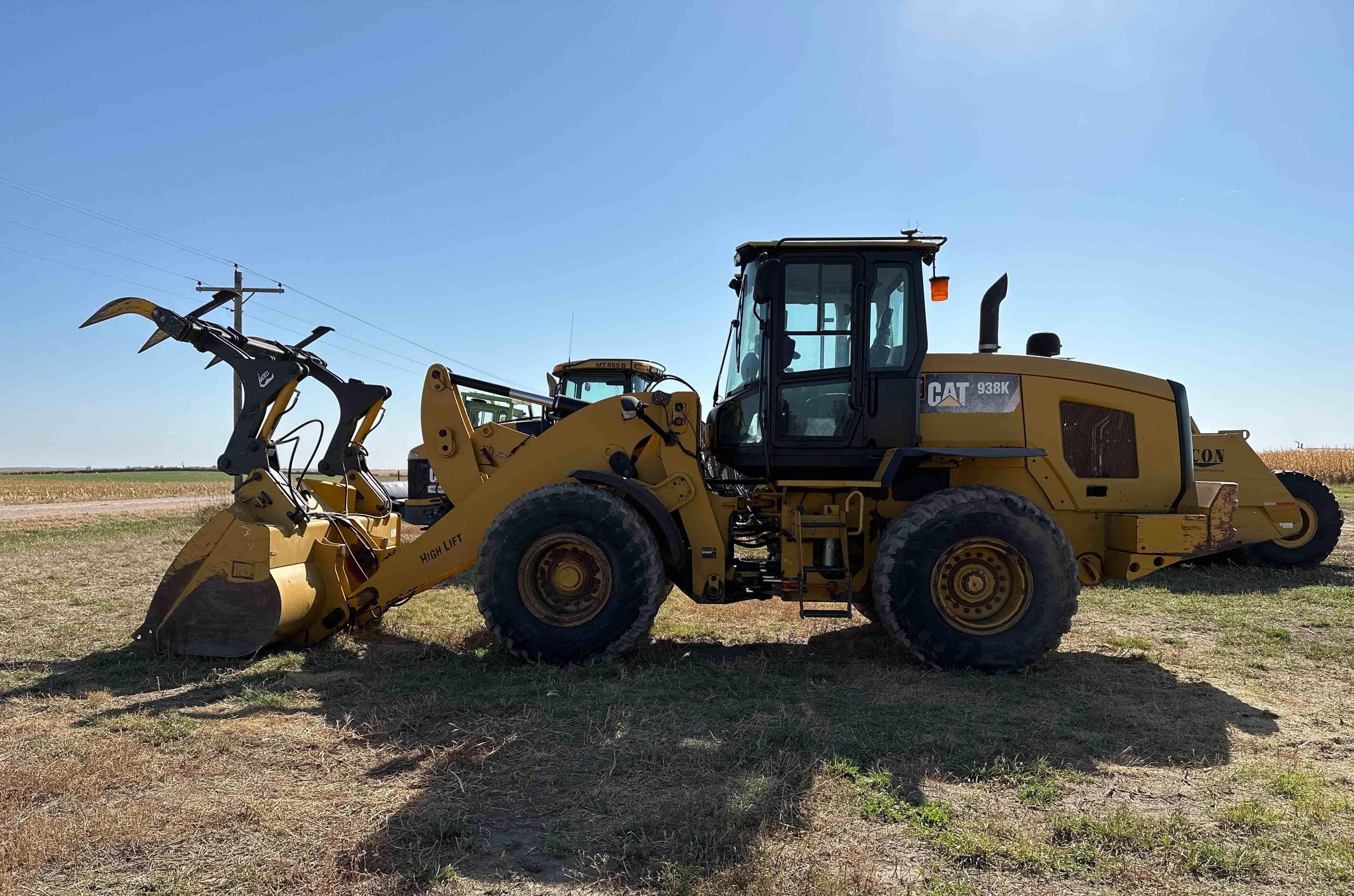 gallery 2012 Caterpillar 938K High Lift Wheel Loader WGrapple