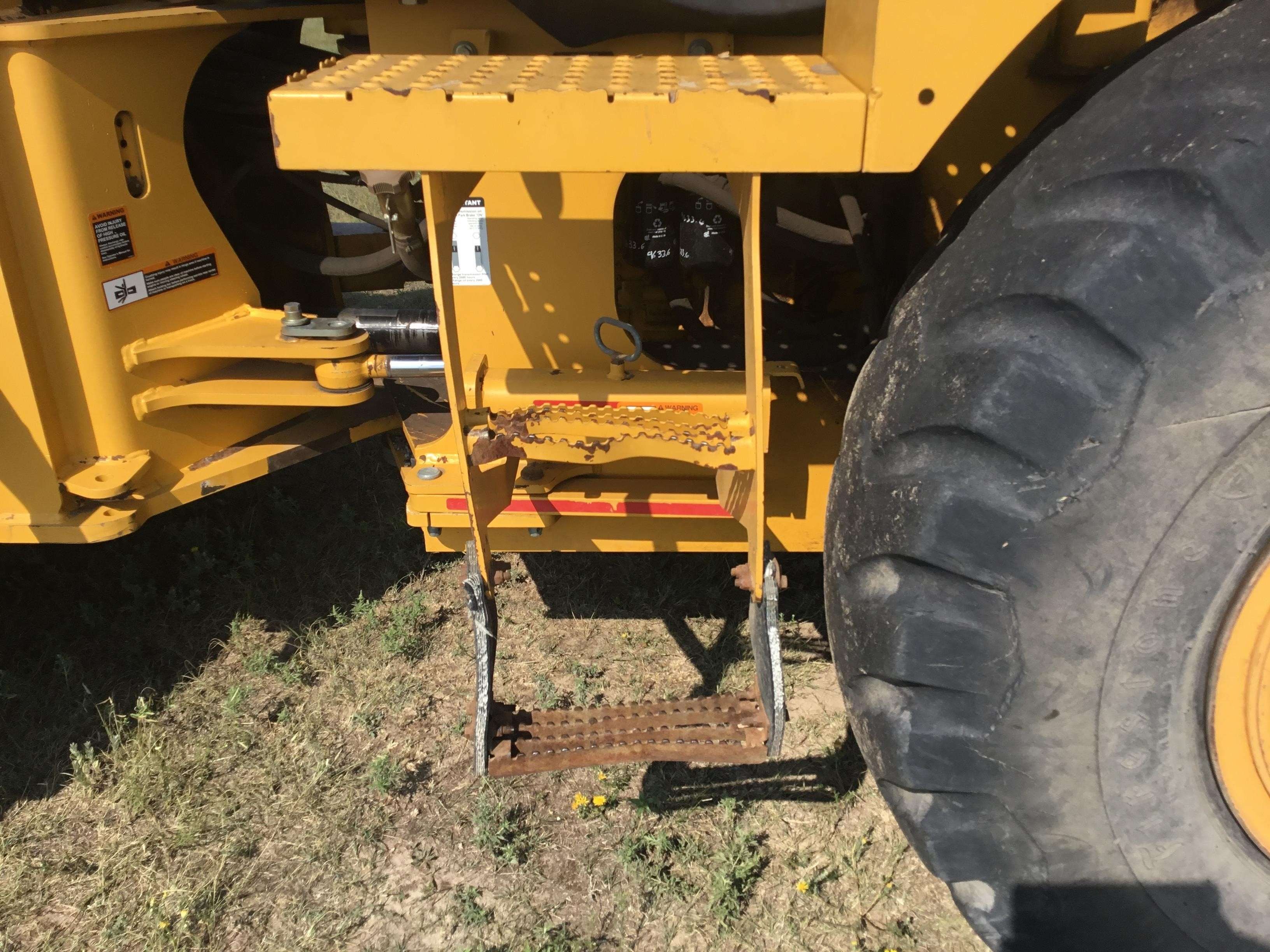 gallery 2010 John Deere 544K High Lift Wheel Loader WGrapple