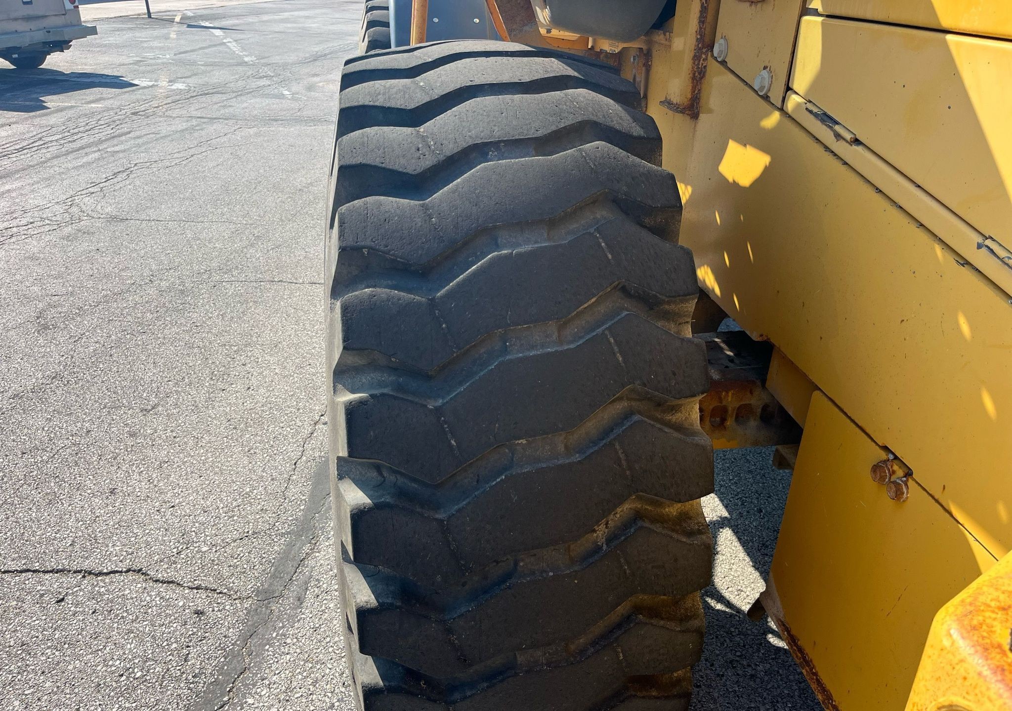 gallery 2005 John Deere 544J wheel loader