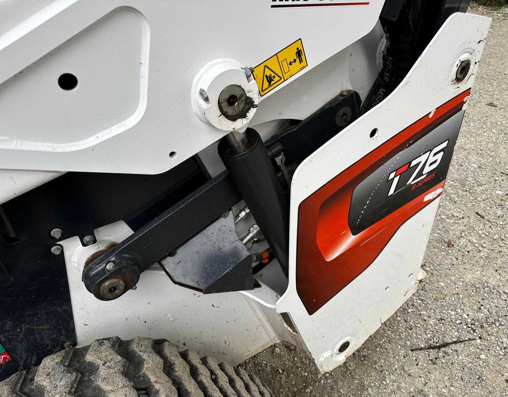 gallery 2022 Bobcat T76 R-Series tracked skid steer loader