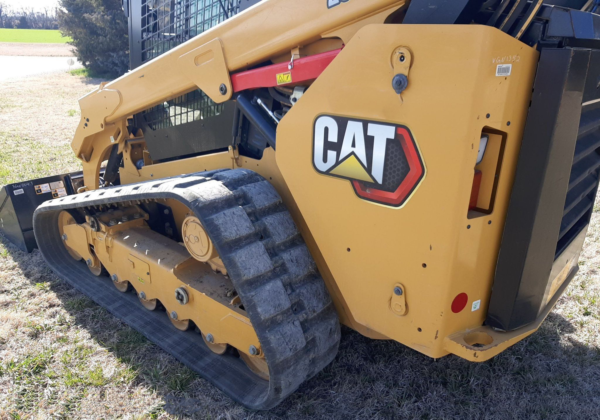 gallery 2023 Caterpillar 299D3 tracked skid steer loader