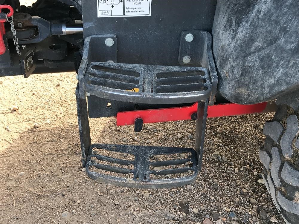 gallery 2018 Case 221F Compact Wheel Loader
