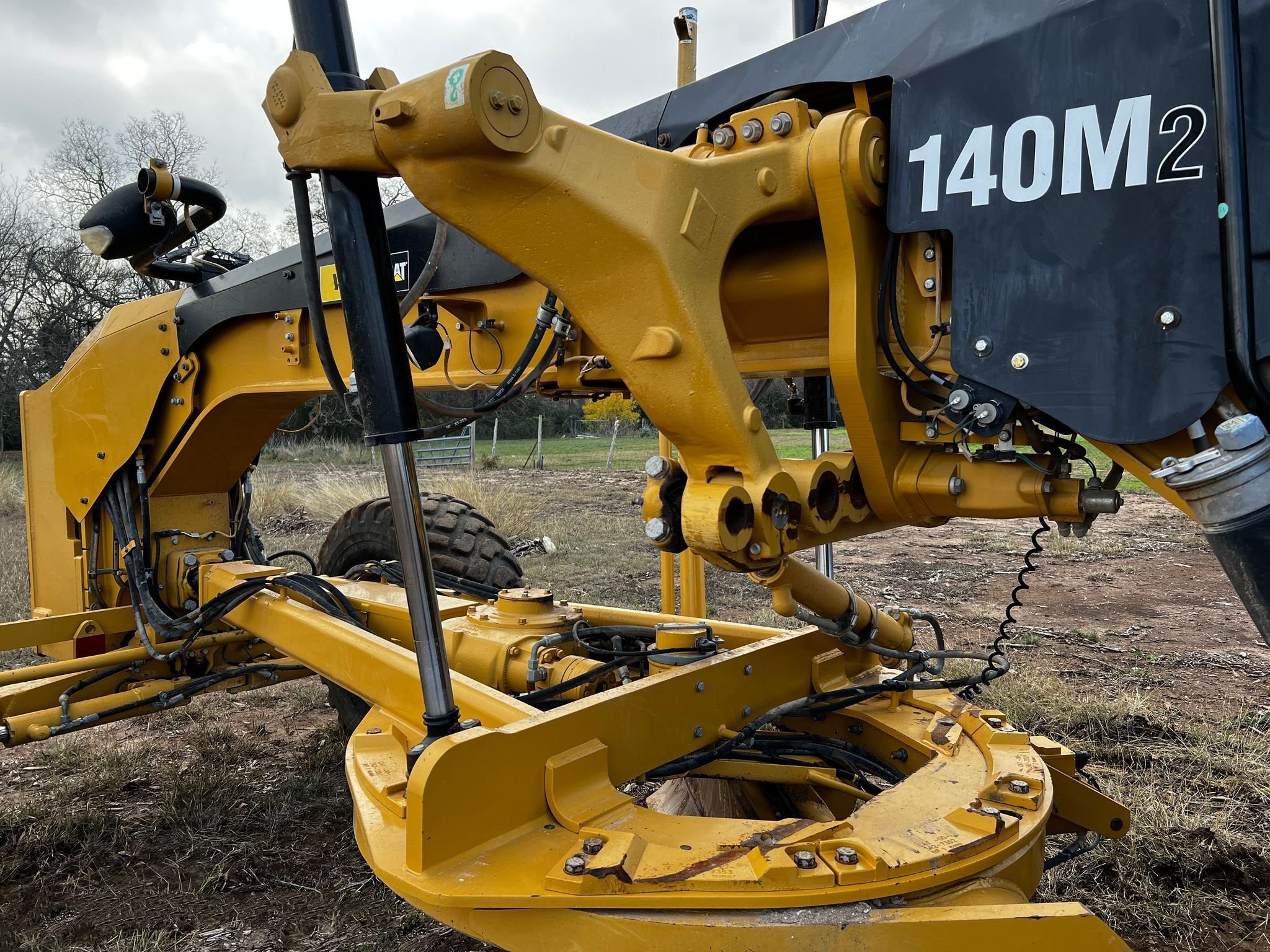 gallery 2012 Caterpillar 140M2 VHP Plus motor grader