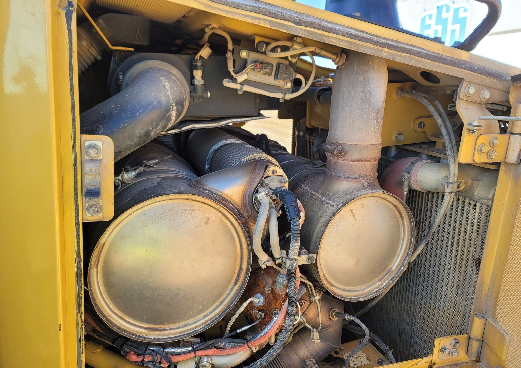 gallery 2015 Caterpillar D6T XW dozer