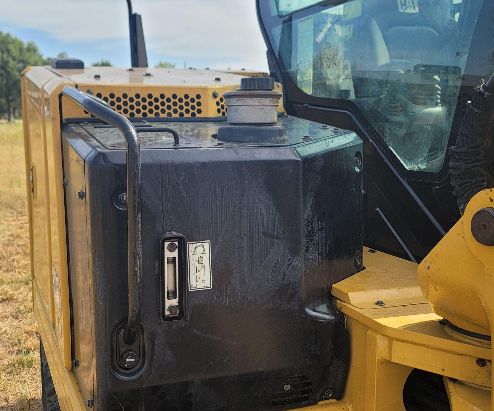 gallery 2019 Caterpillar 306CR  mini excavator