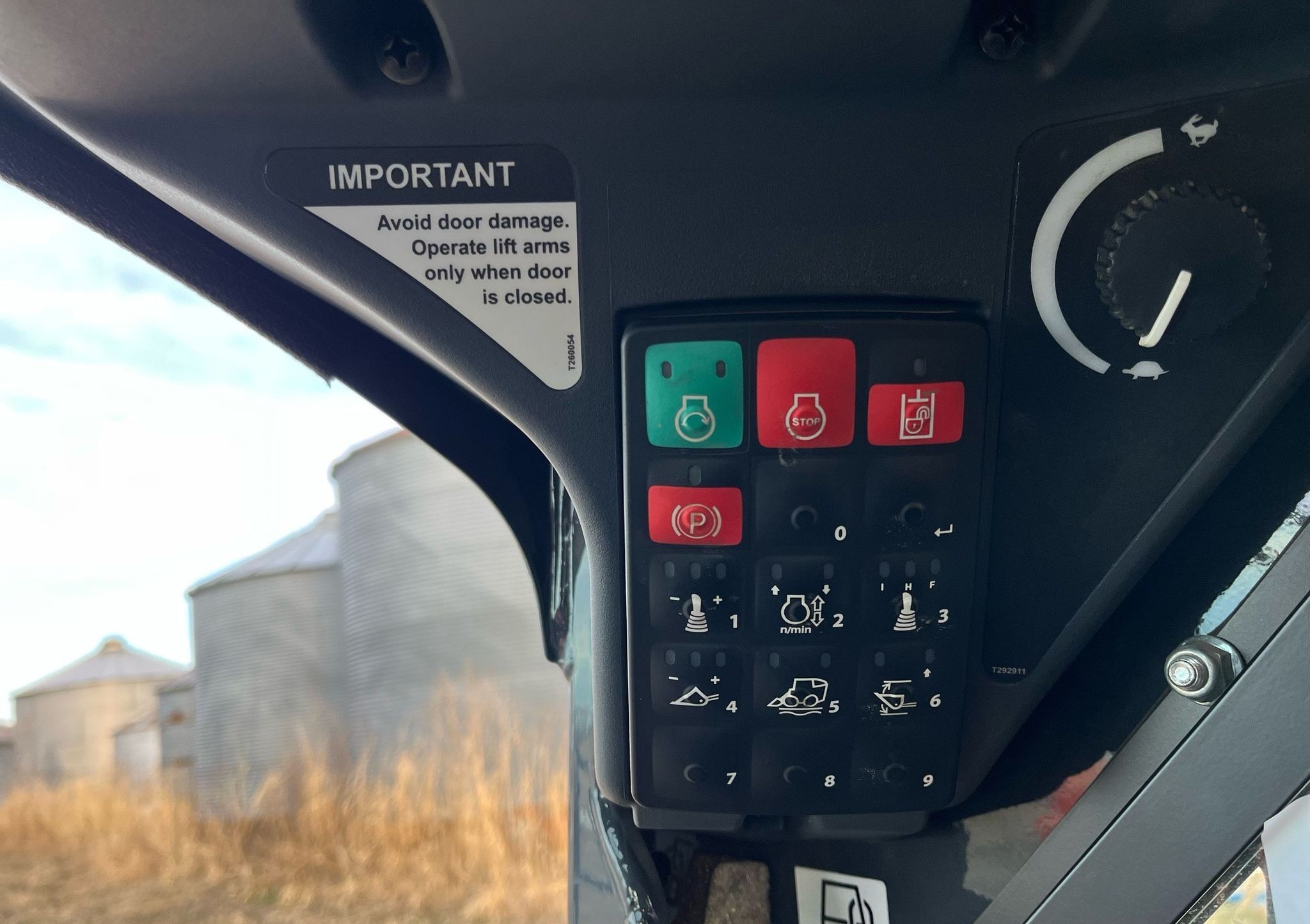 gallery 2019 John Deere 325G tracked skid steer loader