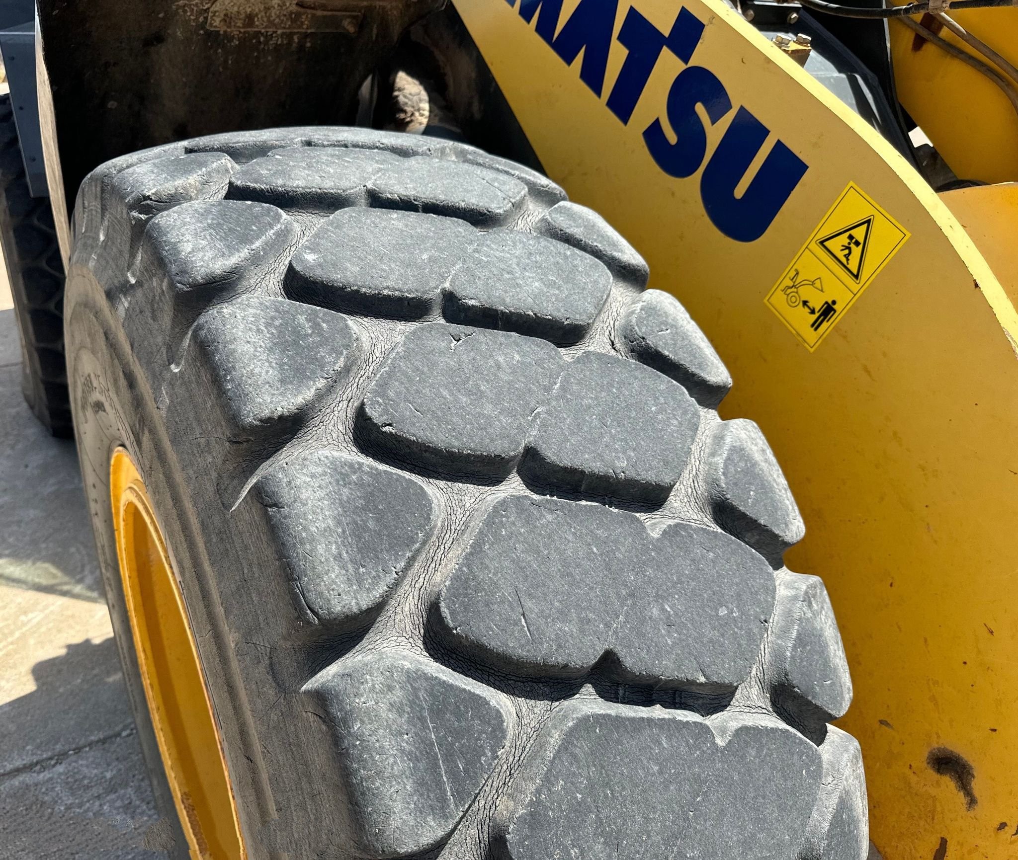 gallery 2014 Komatsu WA270-7 wheel loader