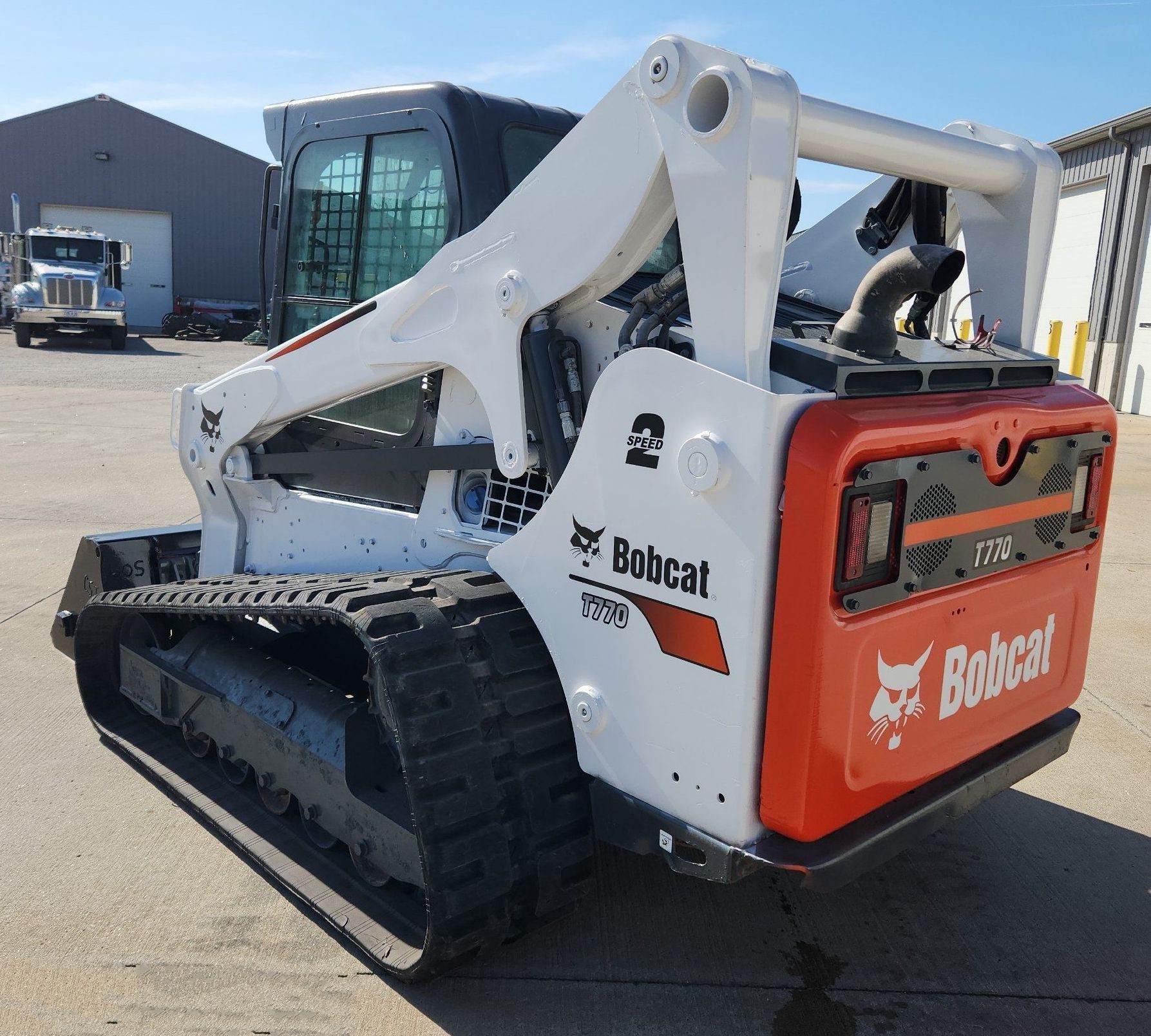 gallery 2018 Bobcat T770 tracked skid steer loader