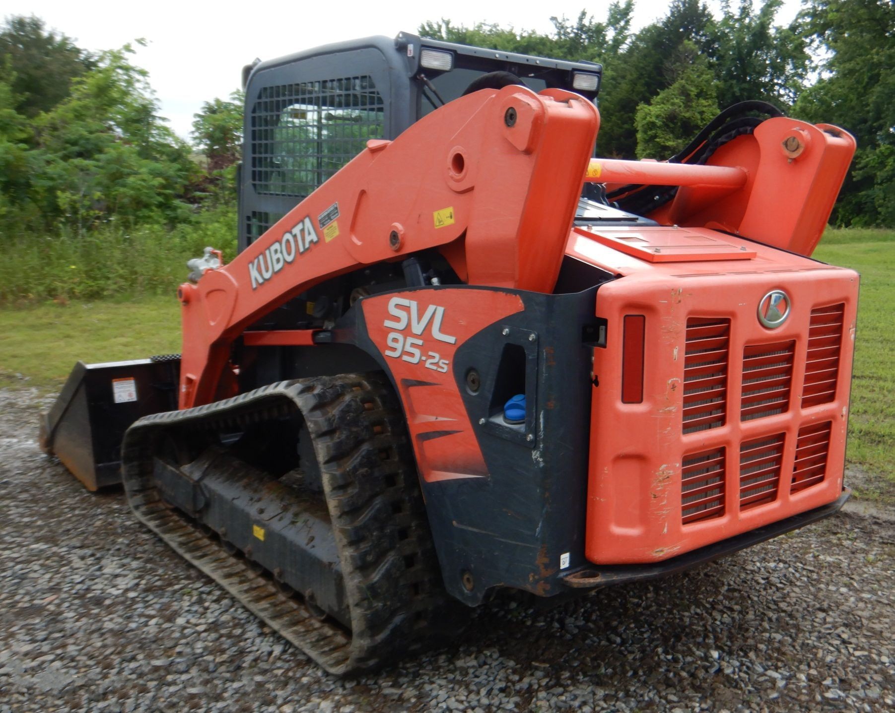 gallery 2017 Kubota SVL 95-2S skid steer loader