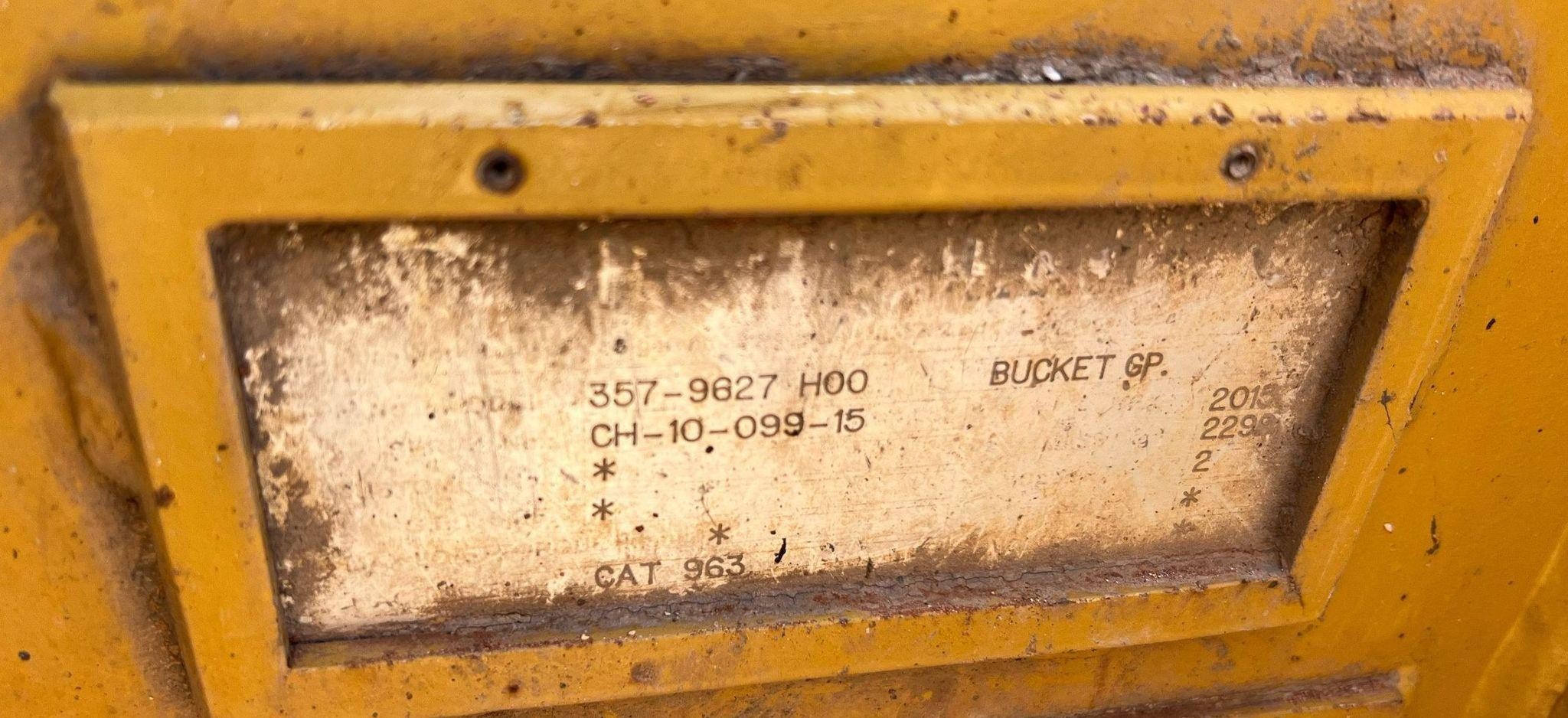 gallery 2016 Caterpillar 963K track loader