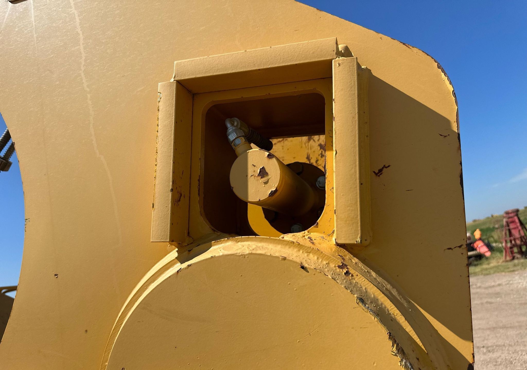 gallery 2013 John Deere 1050J Dozer
