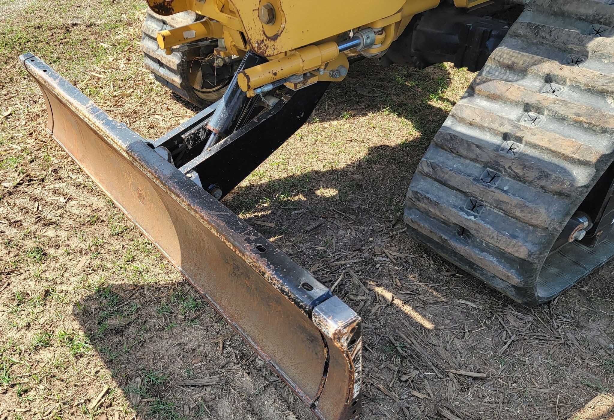 gallery 2013 Vermeer RTX1250 rock saw