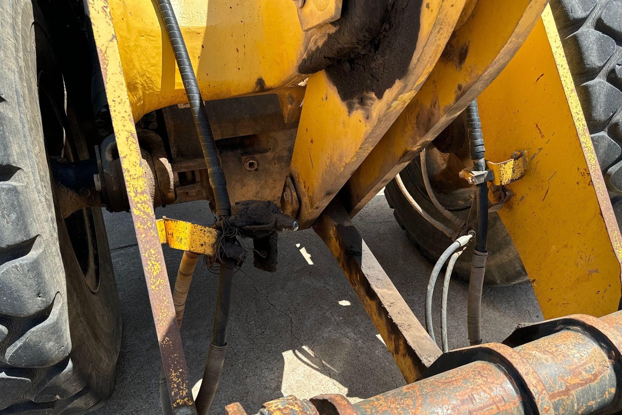 gallery 2014 Komatsu WA270-7 wheel loader