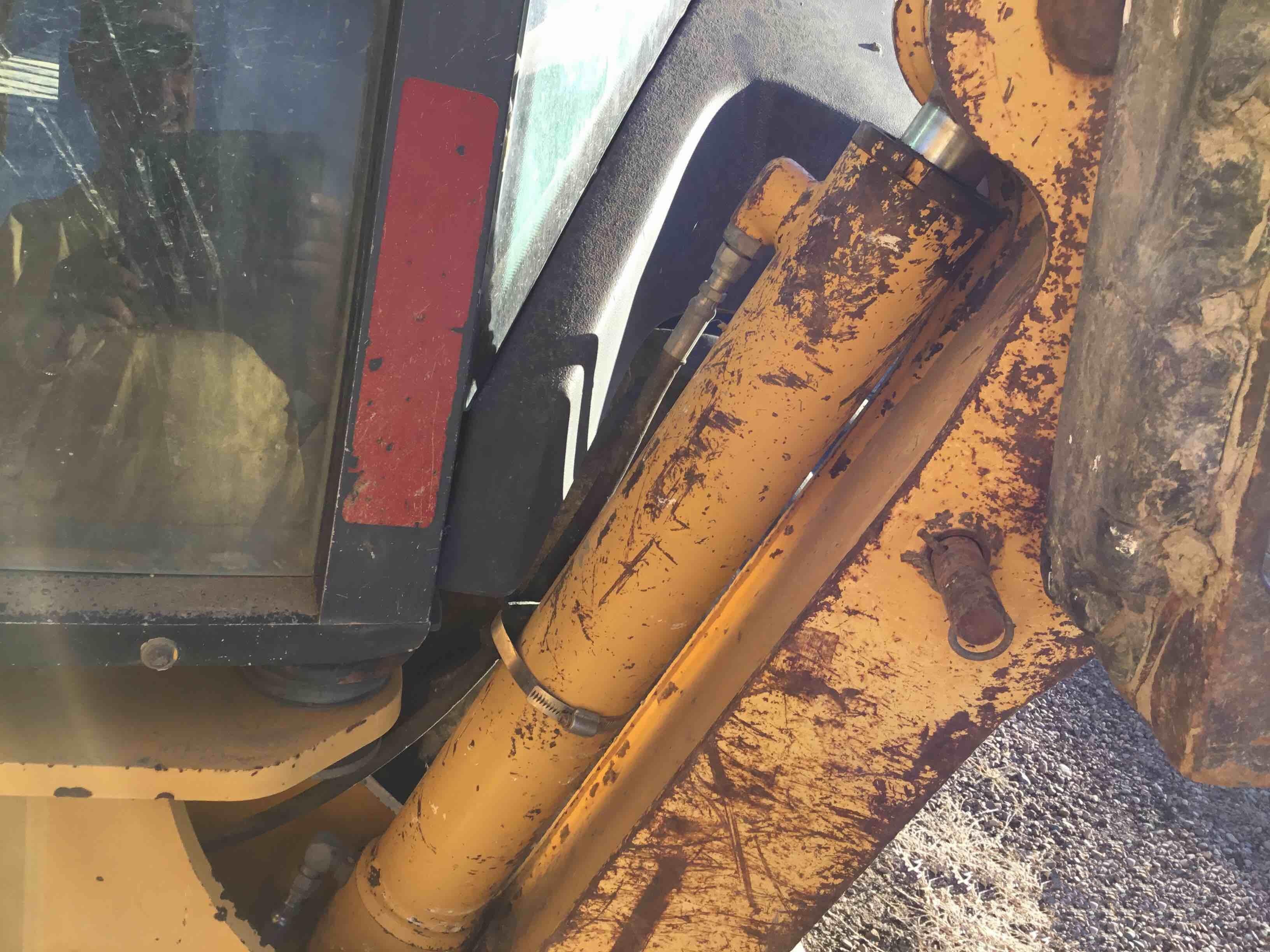 gallery 2001 John Deere 310G 4x4 Loader Backhoe WExtendahoe