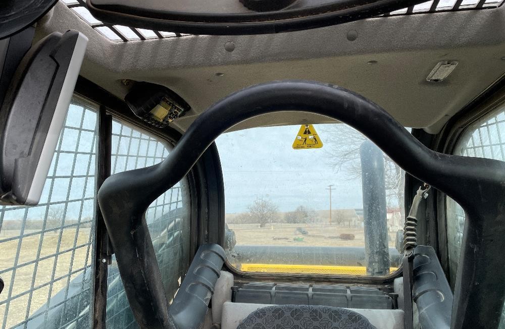 gallery 2020 New Holland L328 Skid Steer