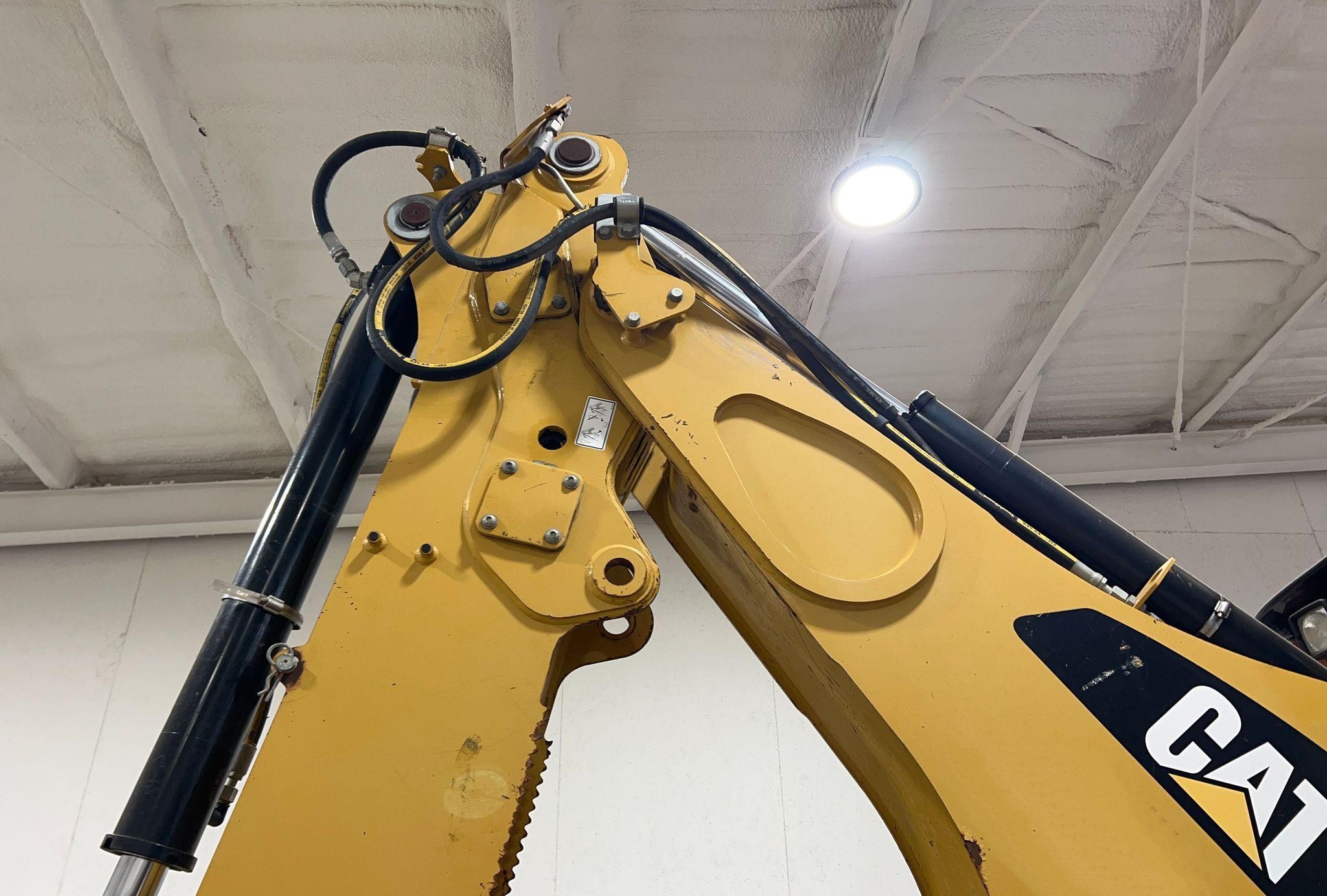 gallery 2012 Caterpillar 420E IT  backhoe