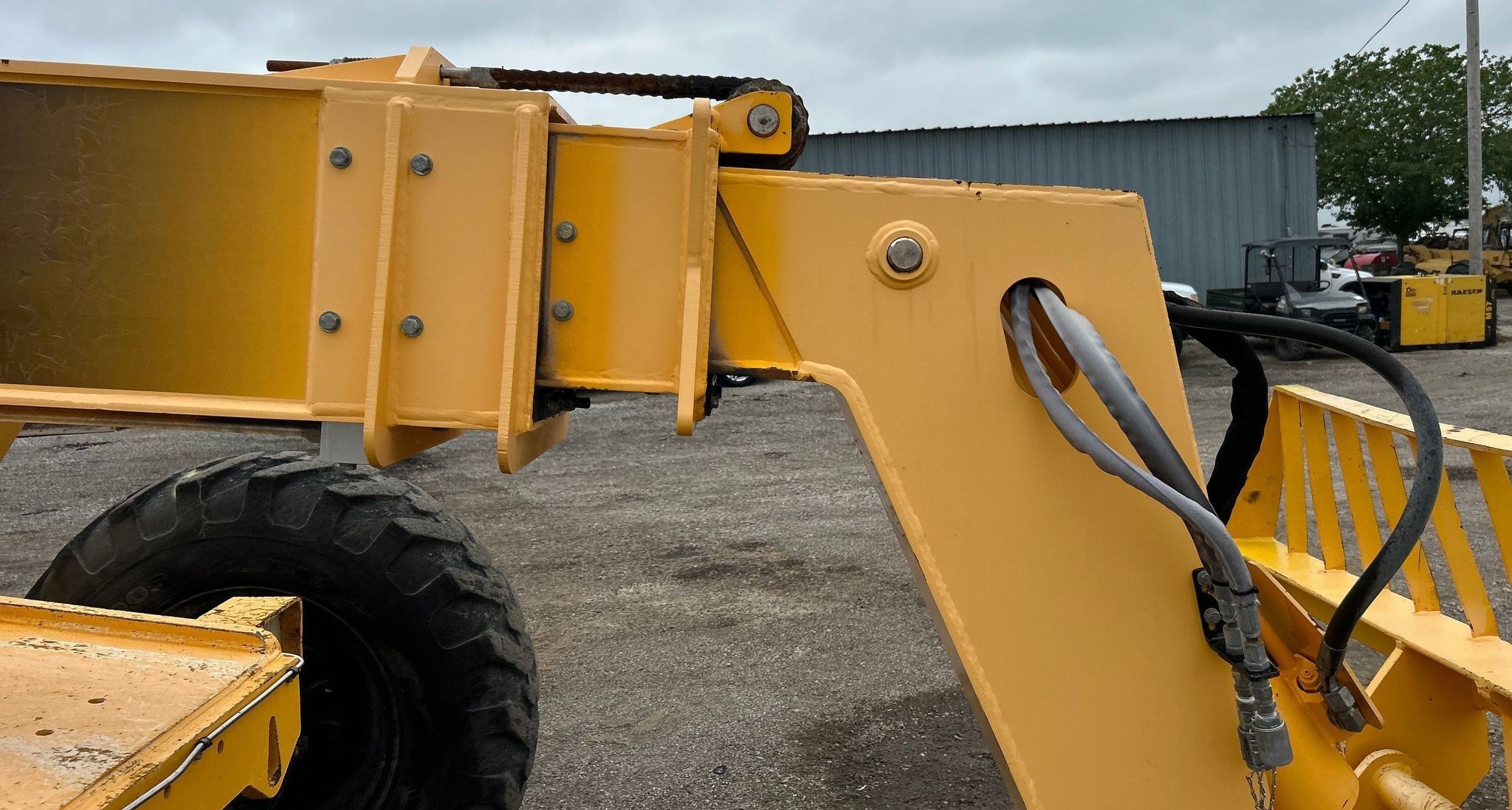 gallery 2010 Pettibone 944 telehandler