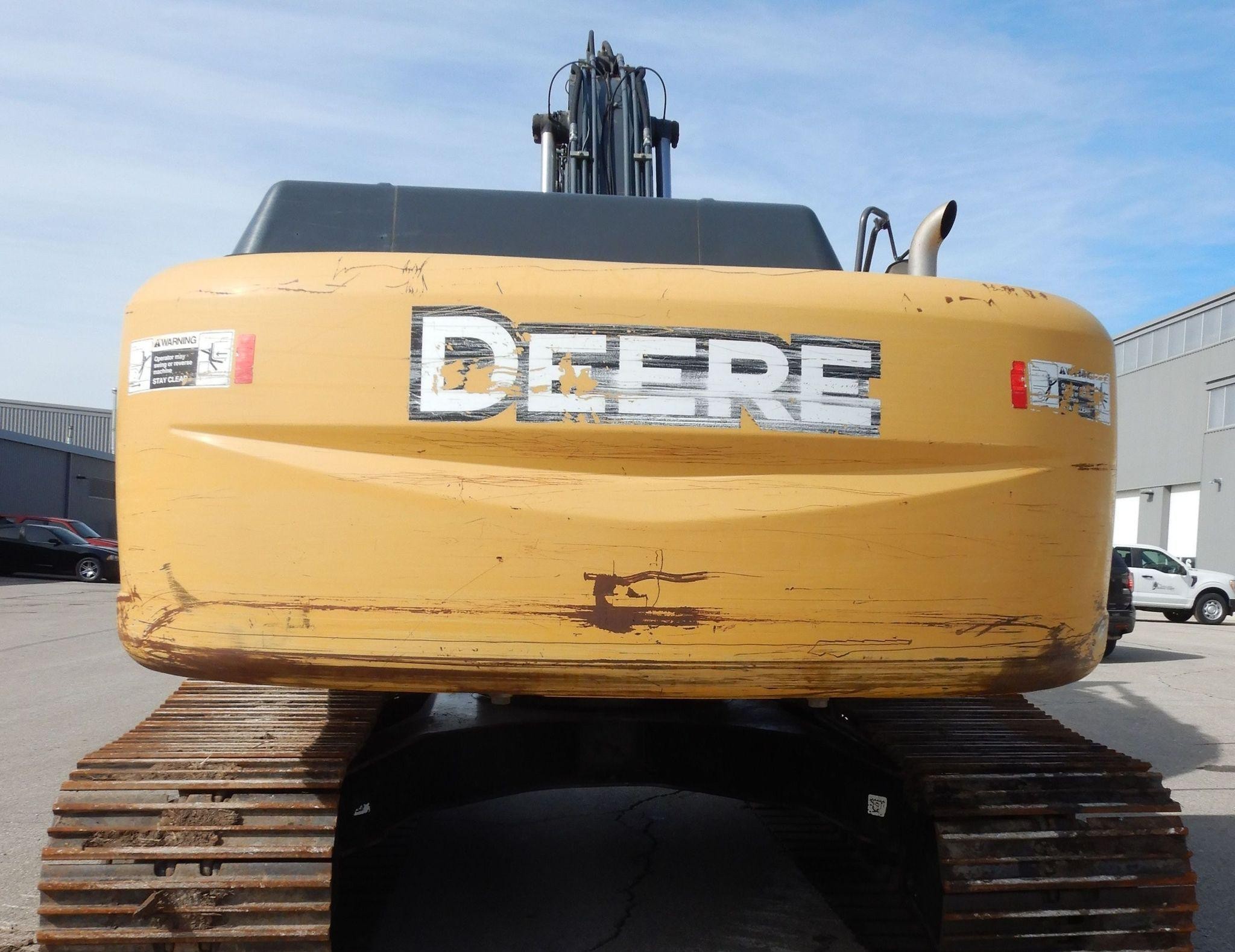 gallery 2011 John Deere 240DLC excavator