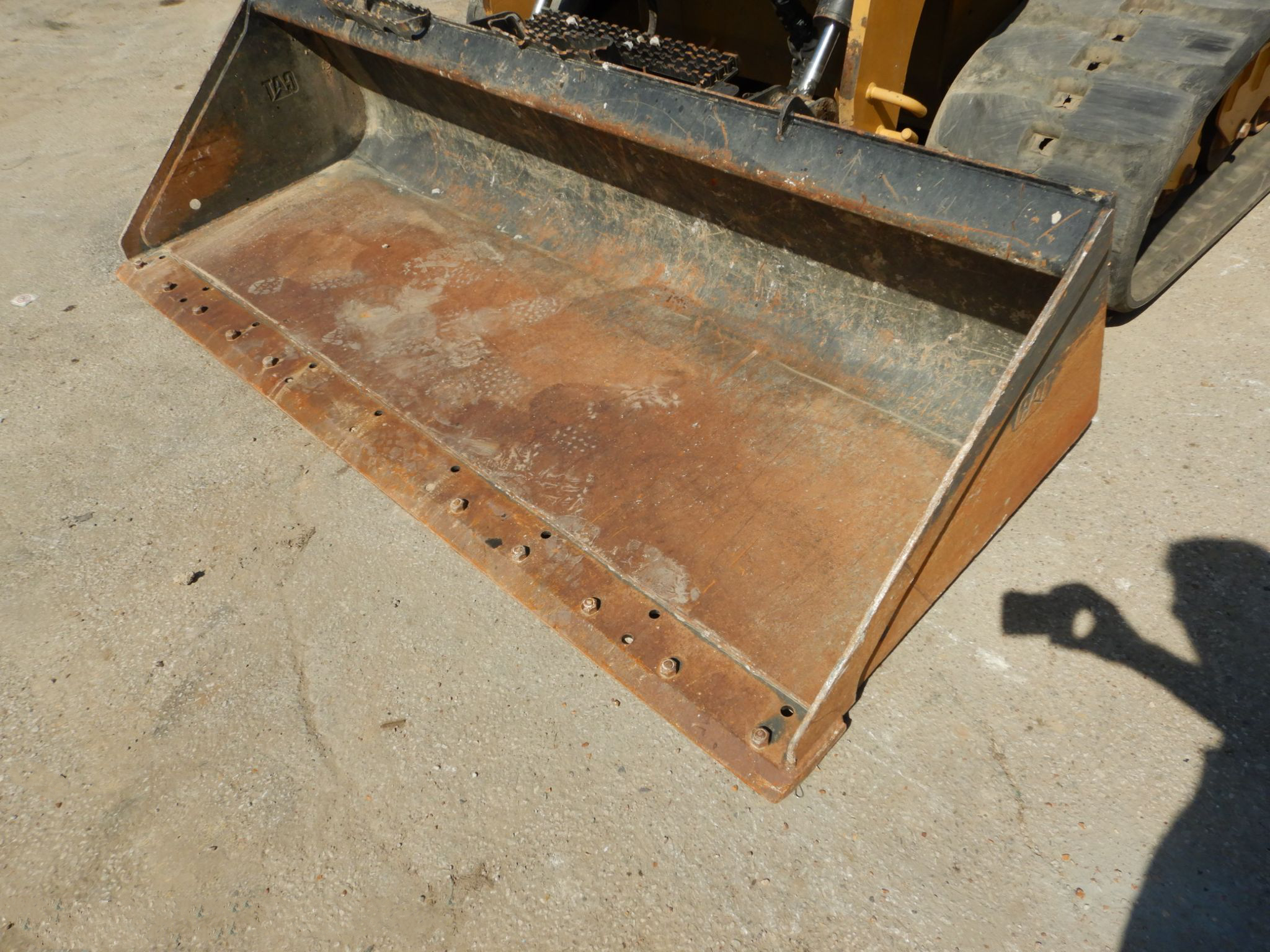 gallery 2018 Caterpillar 299D2 skid steer