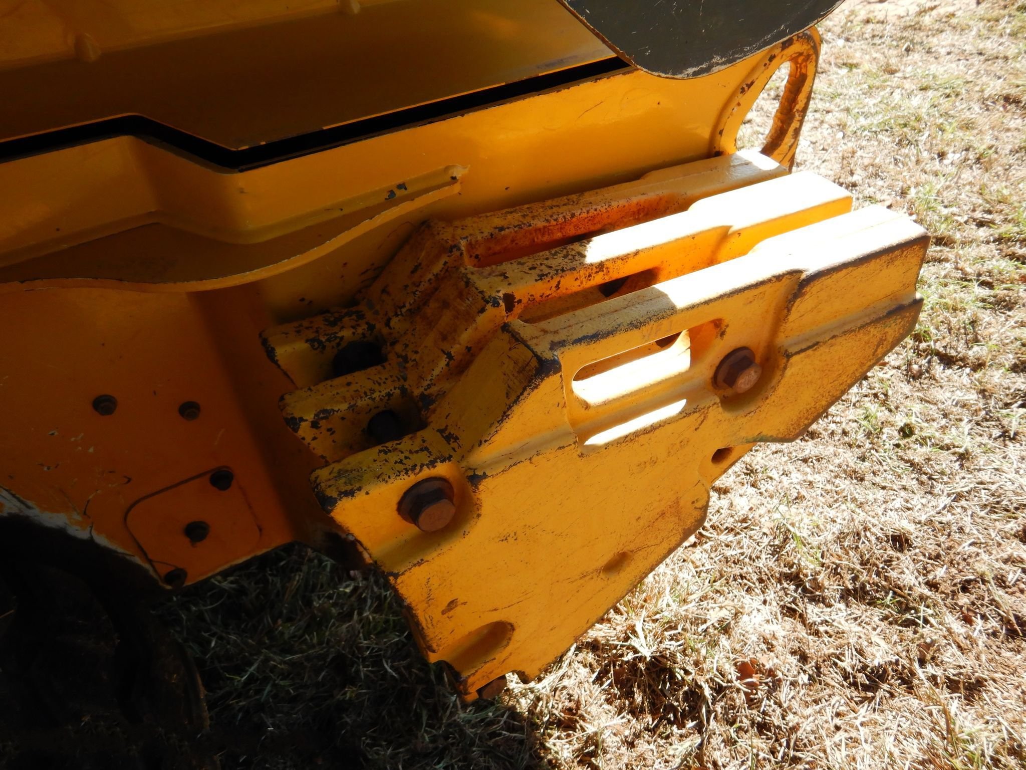 gallery 2013 John Deere 333E tracked skid steer loader