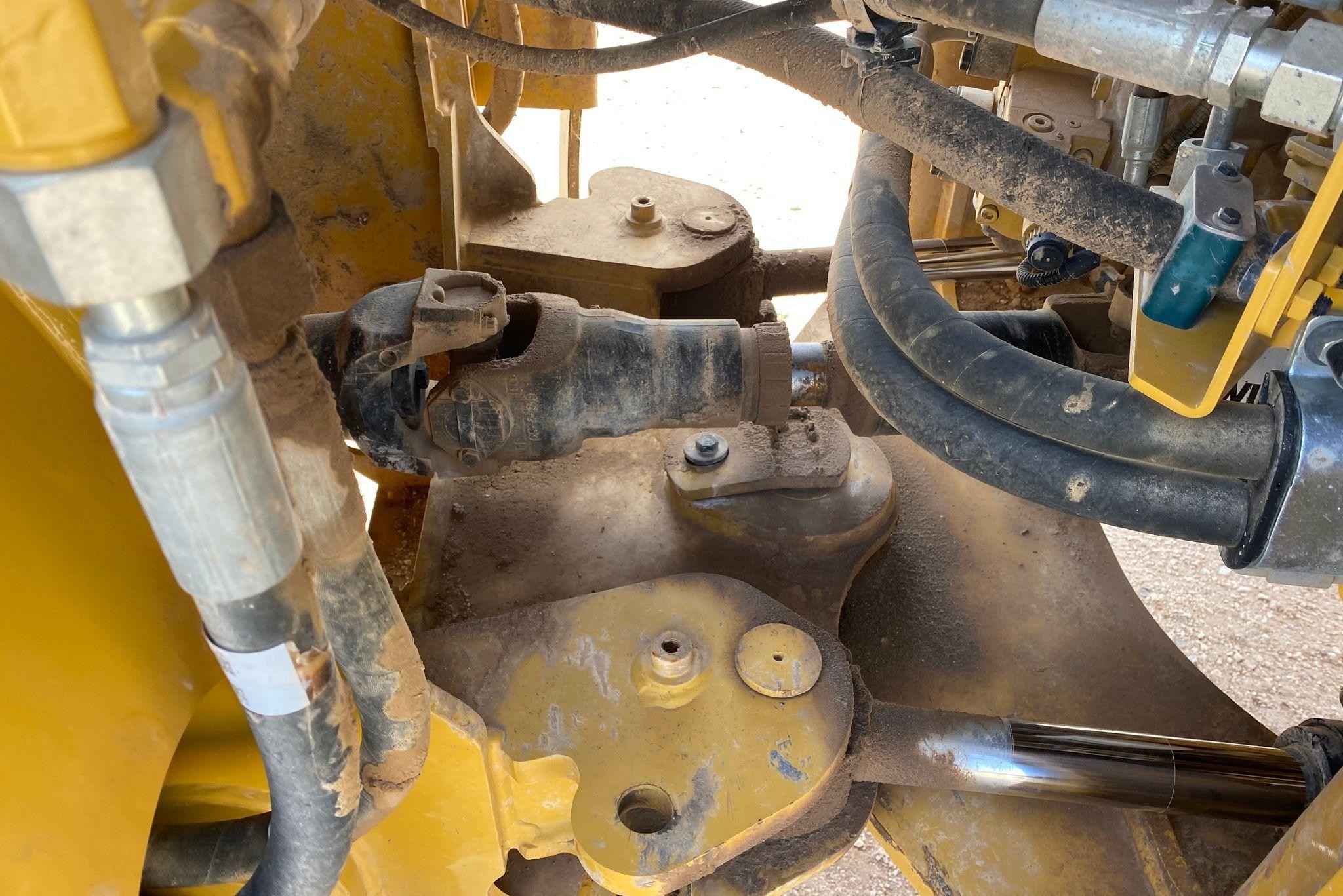 gallery 2017 Caterpillar 938M wheel loader