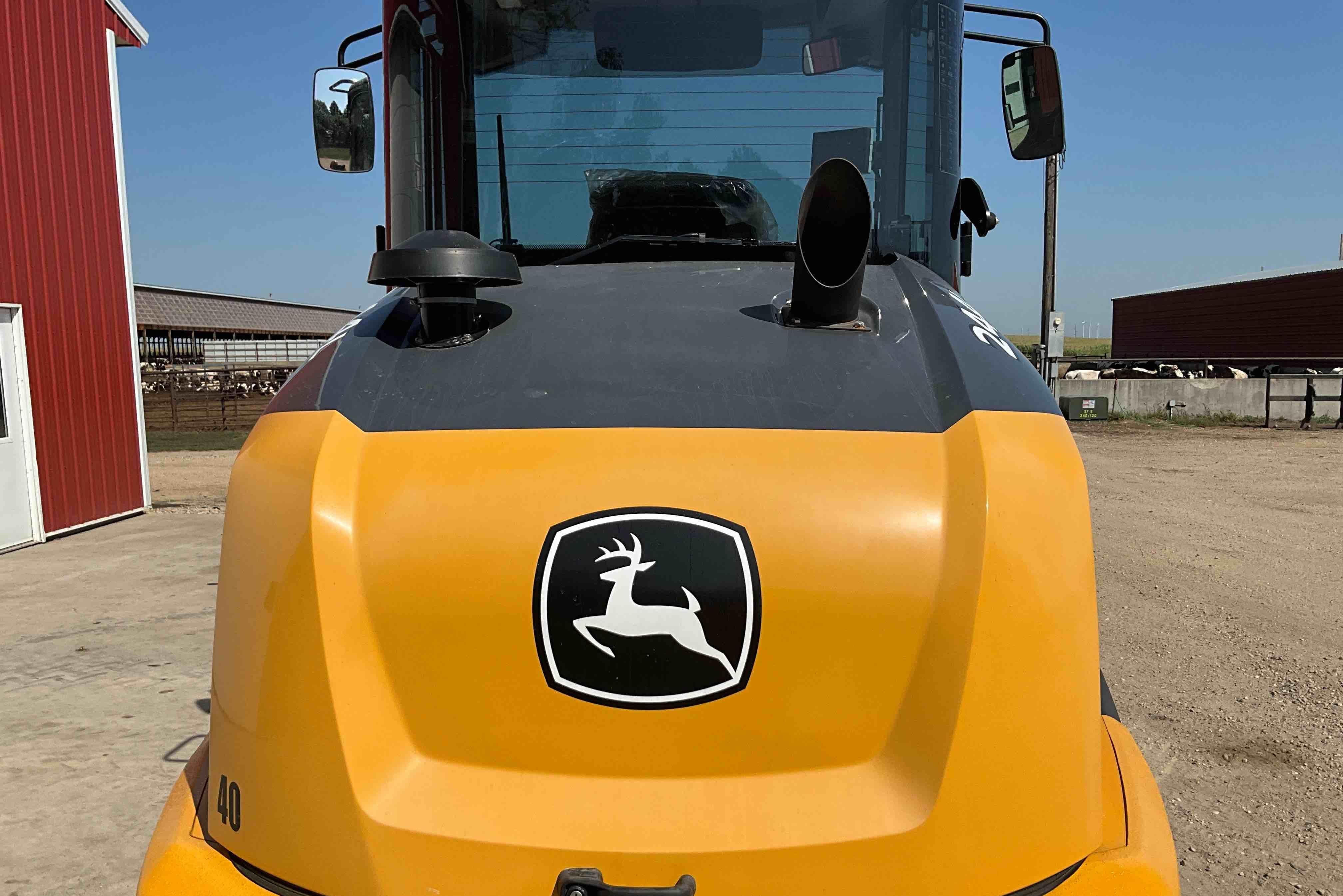 gallery 2021 John Deere 244L Wheel Loader