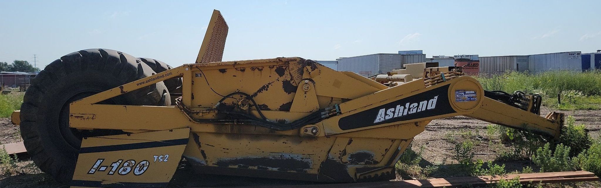 gallery Volvo T450D 4WD scraper tractor