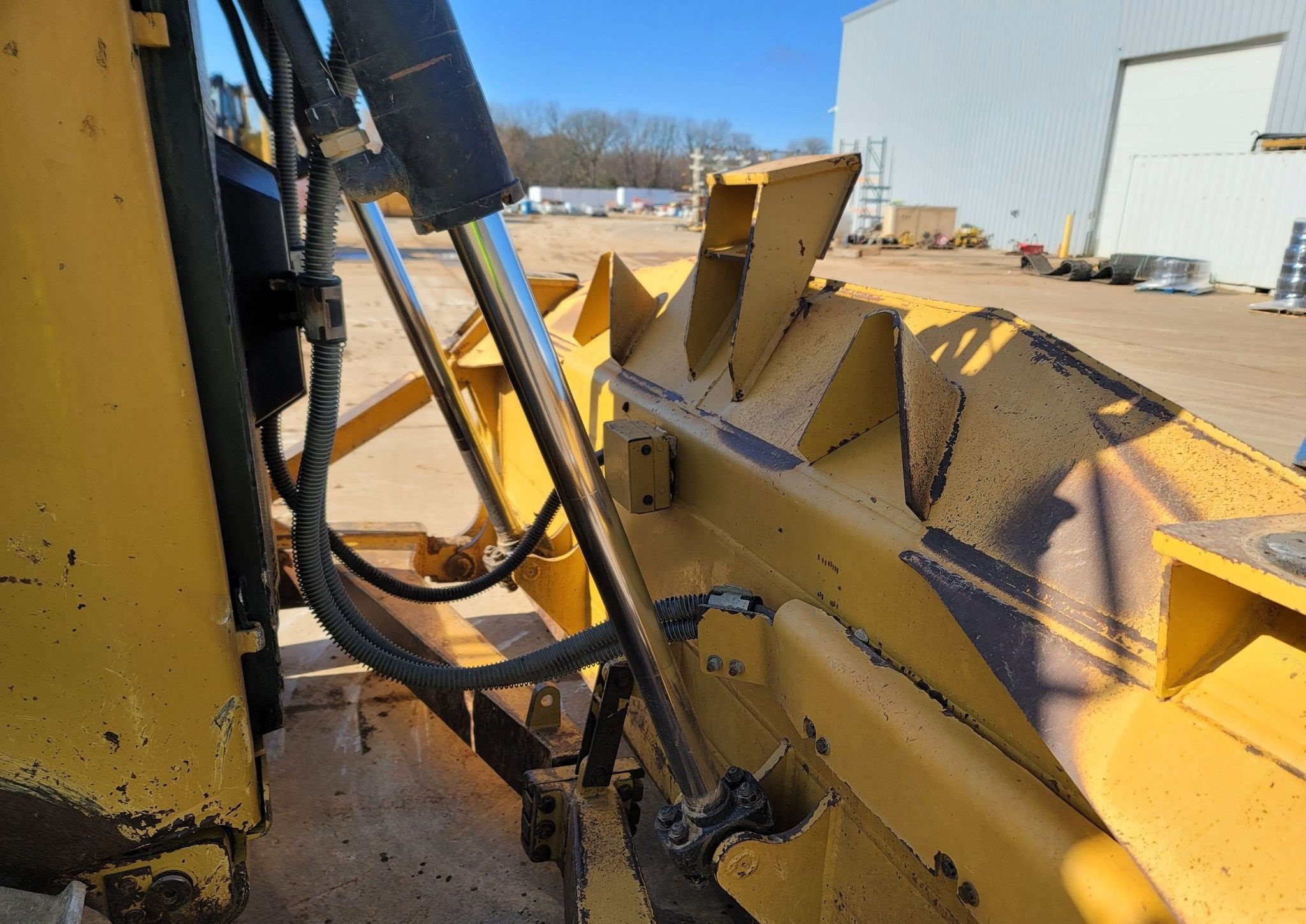 gallery 2015 Caterpillar D6T XW dozer