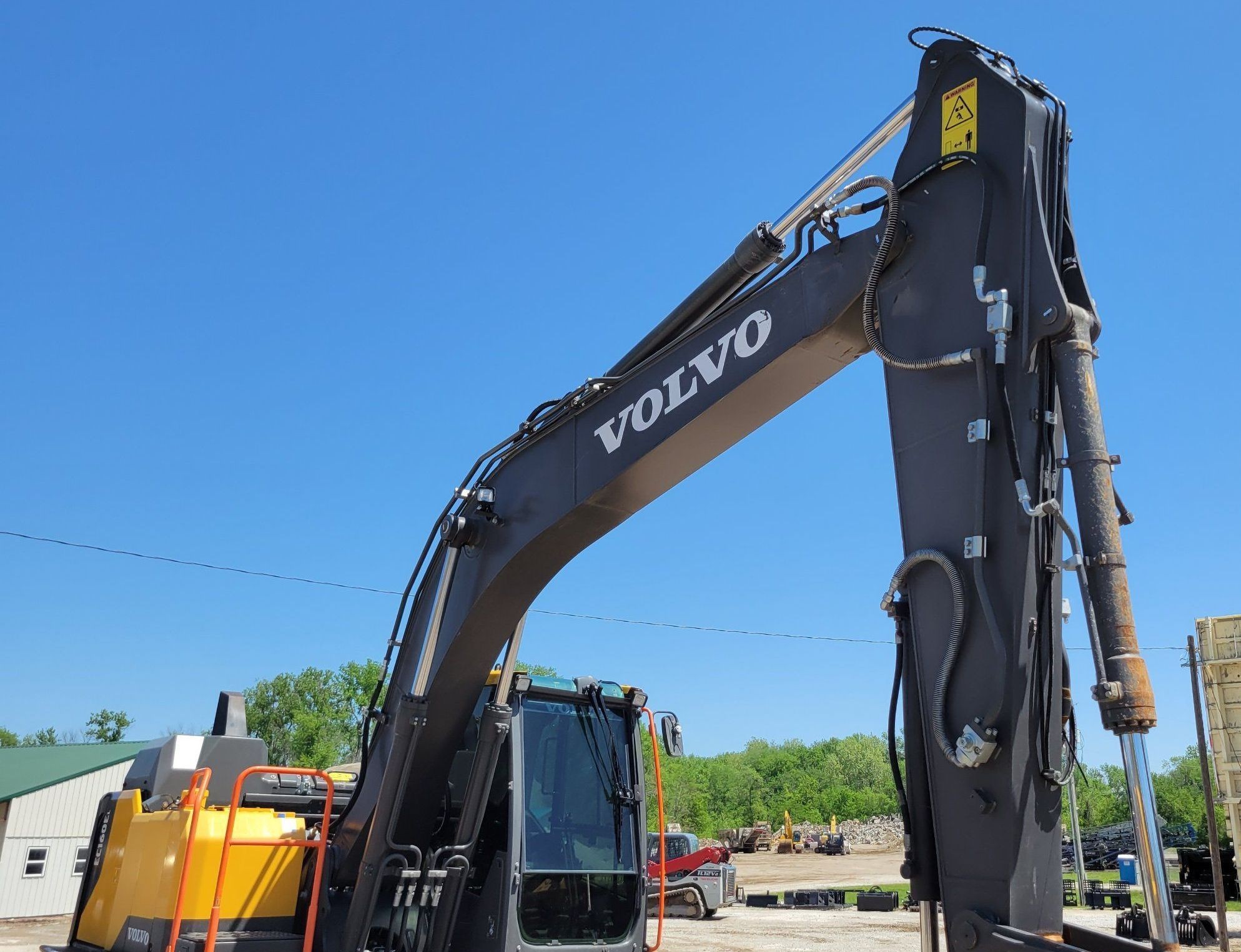 gallery 2020 Volvo EC160EL excavator