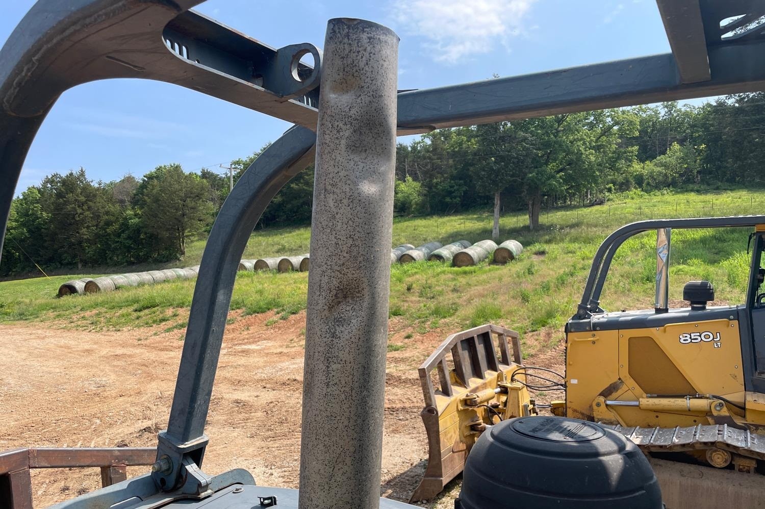 gallery 2007 John Deere 850J LT Dozer WMulti-Shank Ripper