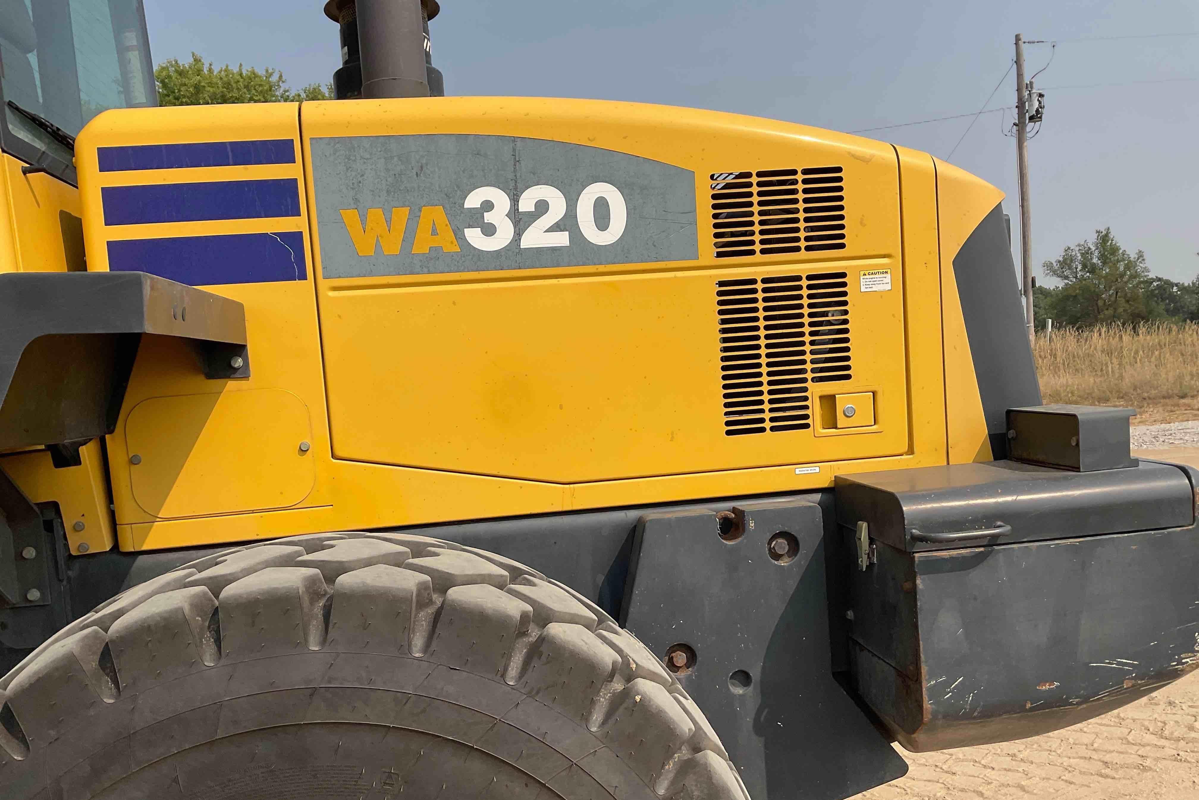 gallery 2008 Komatsu WA320-5L Wheel Loader W/Grapple