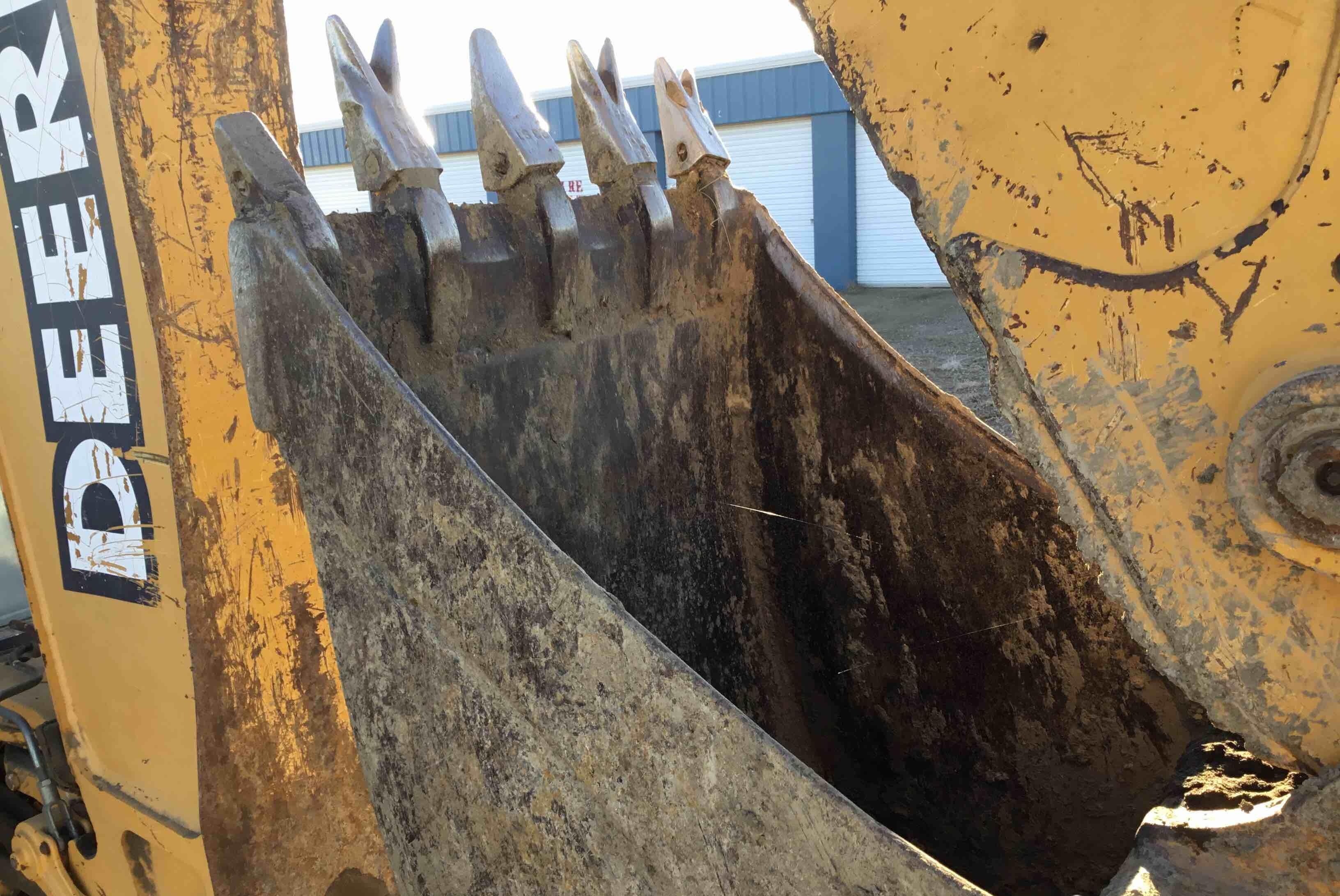 gallery 2001 John Deere 310G 4x4 Loader Backhoe WExtendahoe