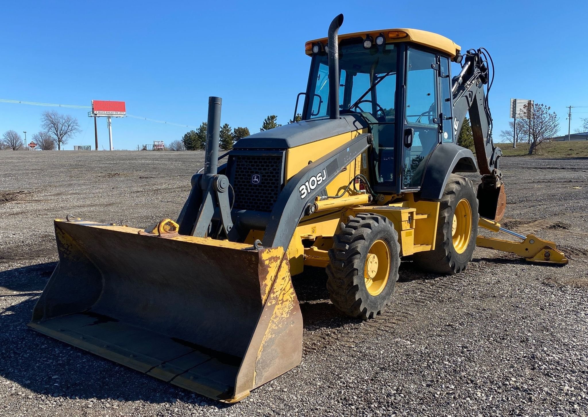 gallery 2012 John Deere 310SJ backhoe
