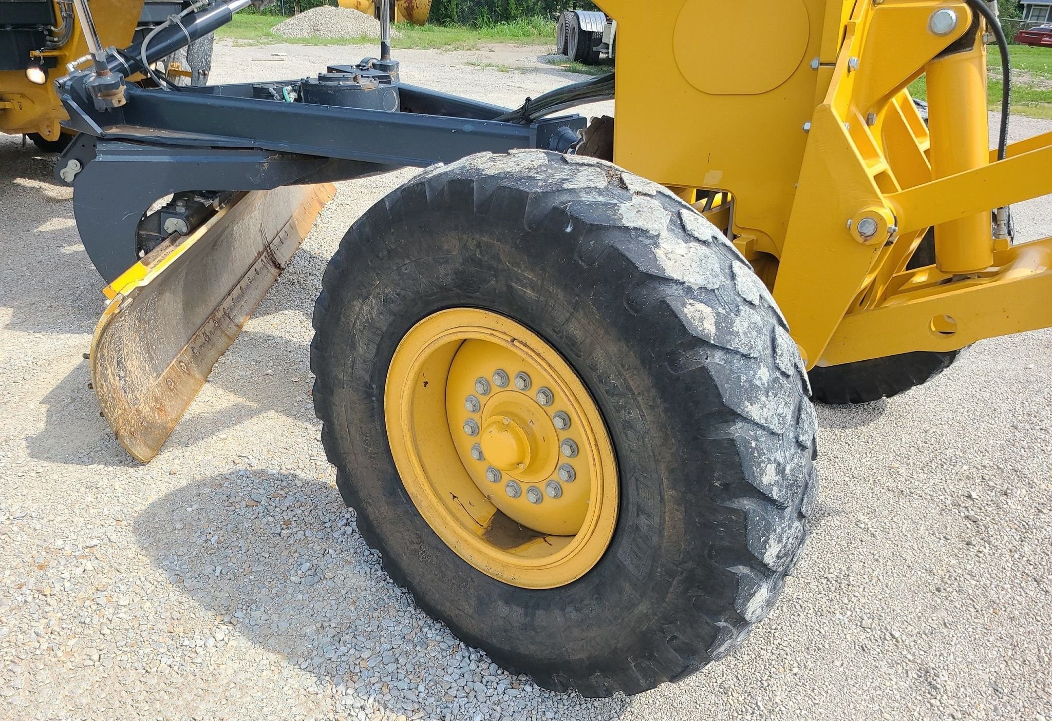 gallery 2016 John Deere 770G motor grader