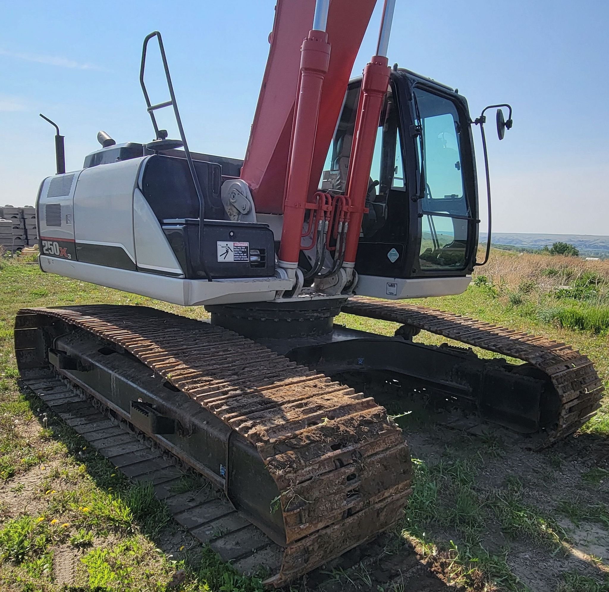 gallery 2013 Link-Belt 250X3 LF long reach excavator