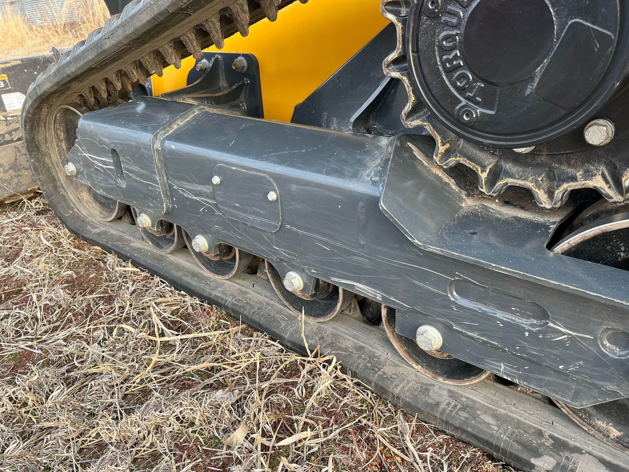 gallery 2019 John Deere 325G tracked skid steer loader