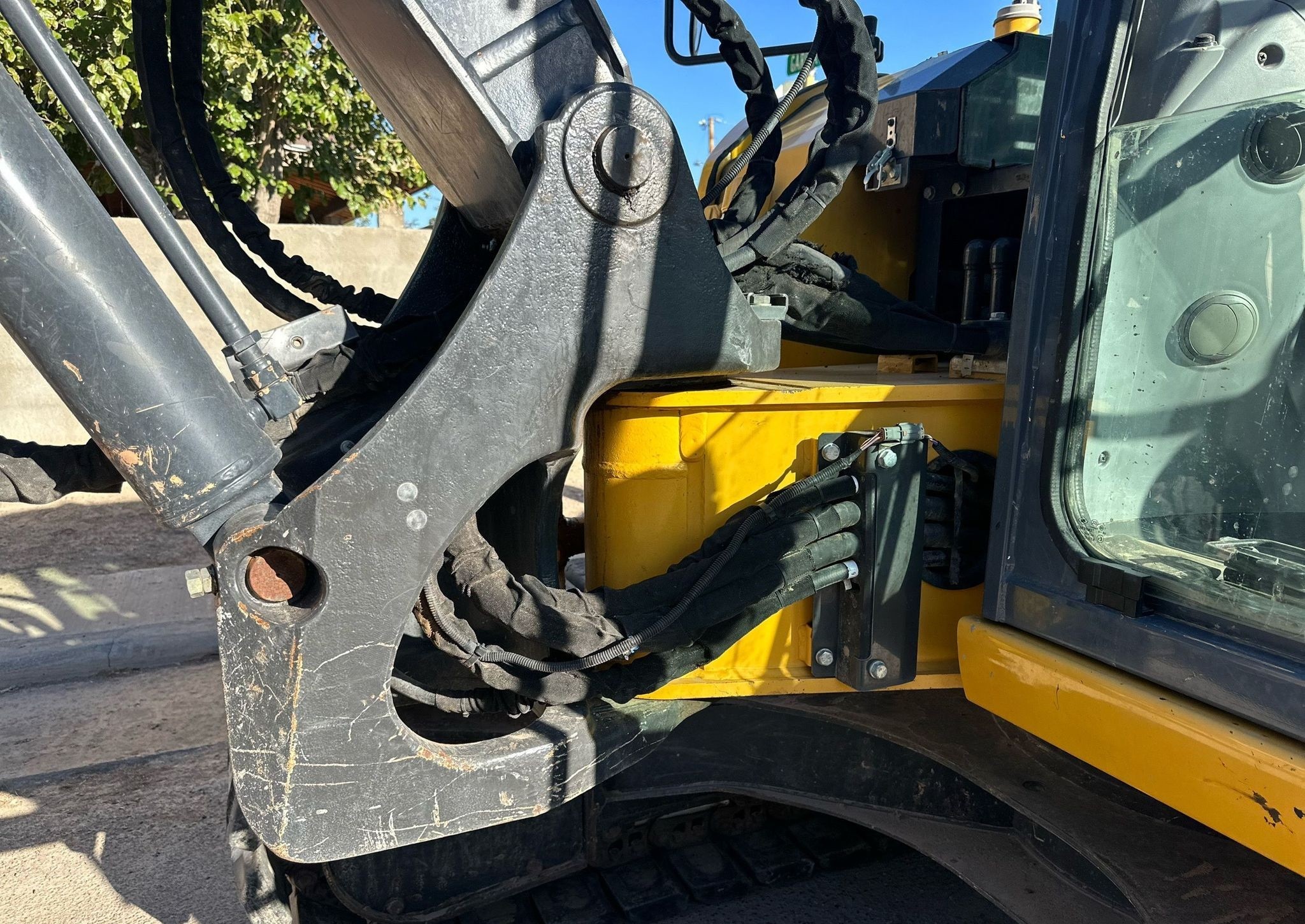 gallery 2018 John Deere 85G mini excavator