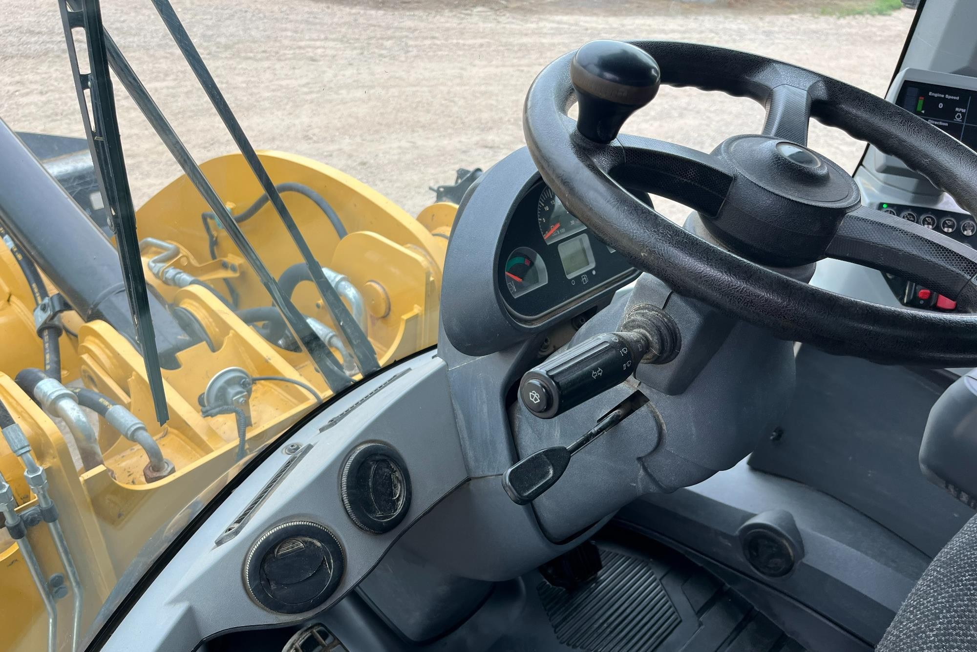 gallery 2015 Caterpillar 924K High Lift Wheel Loader