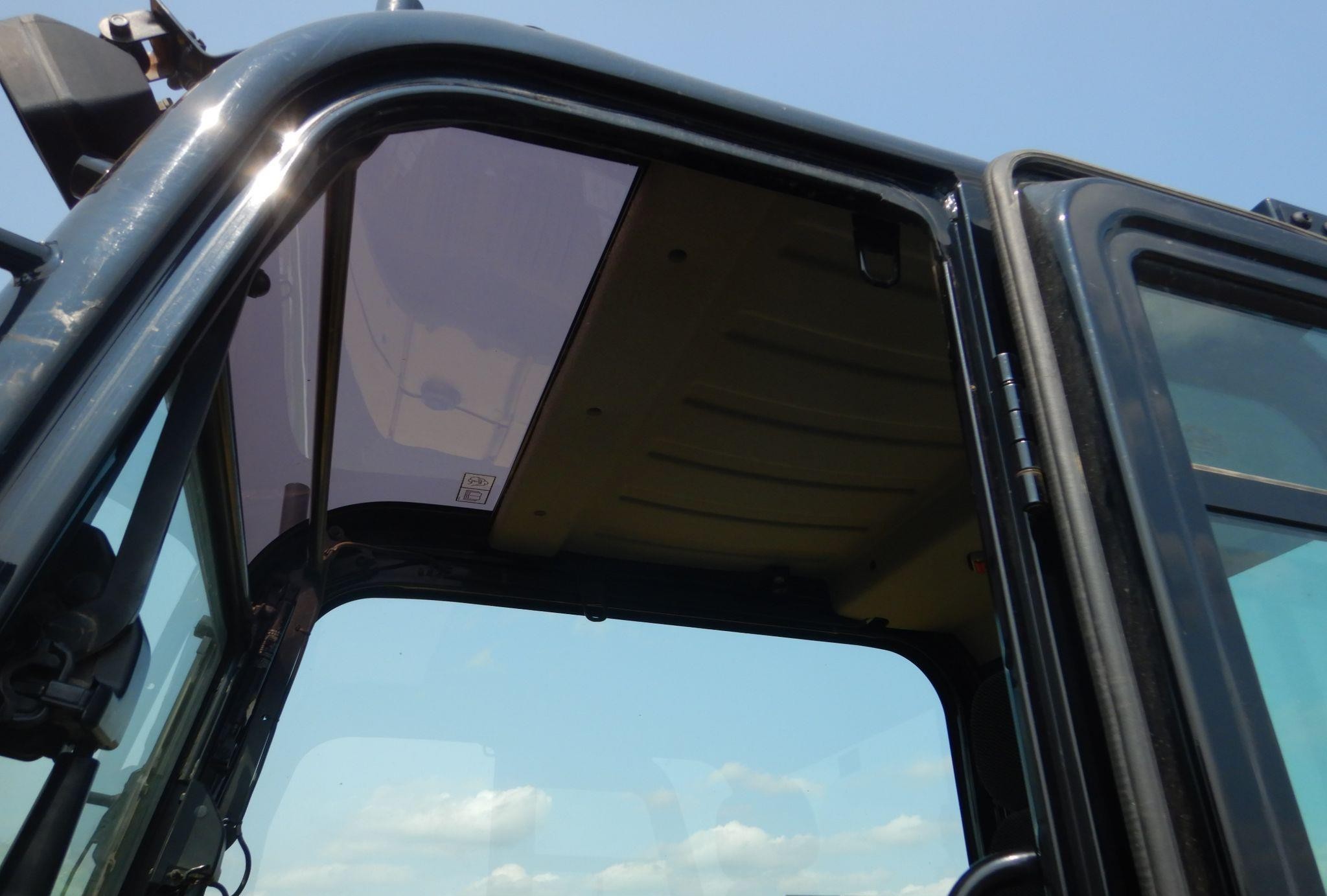 gallery 2018 Caterpillar 308E2 CRH2R mini excavator