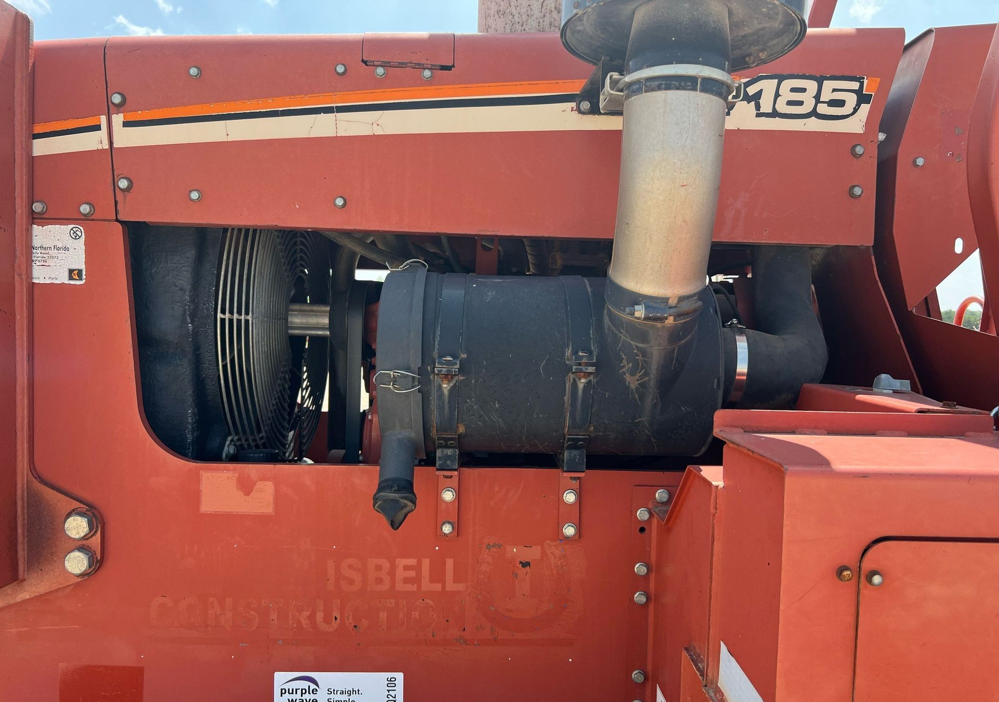 gallery 2006 Ditch Witch HT185 cable plow